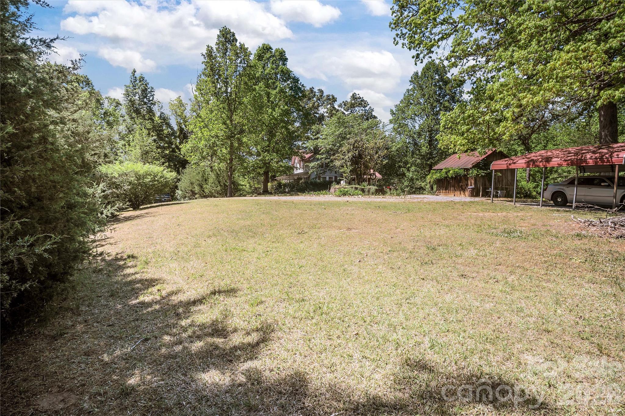 283 Constant Lane Property Photo 17