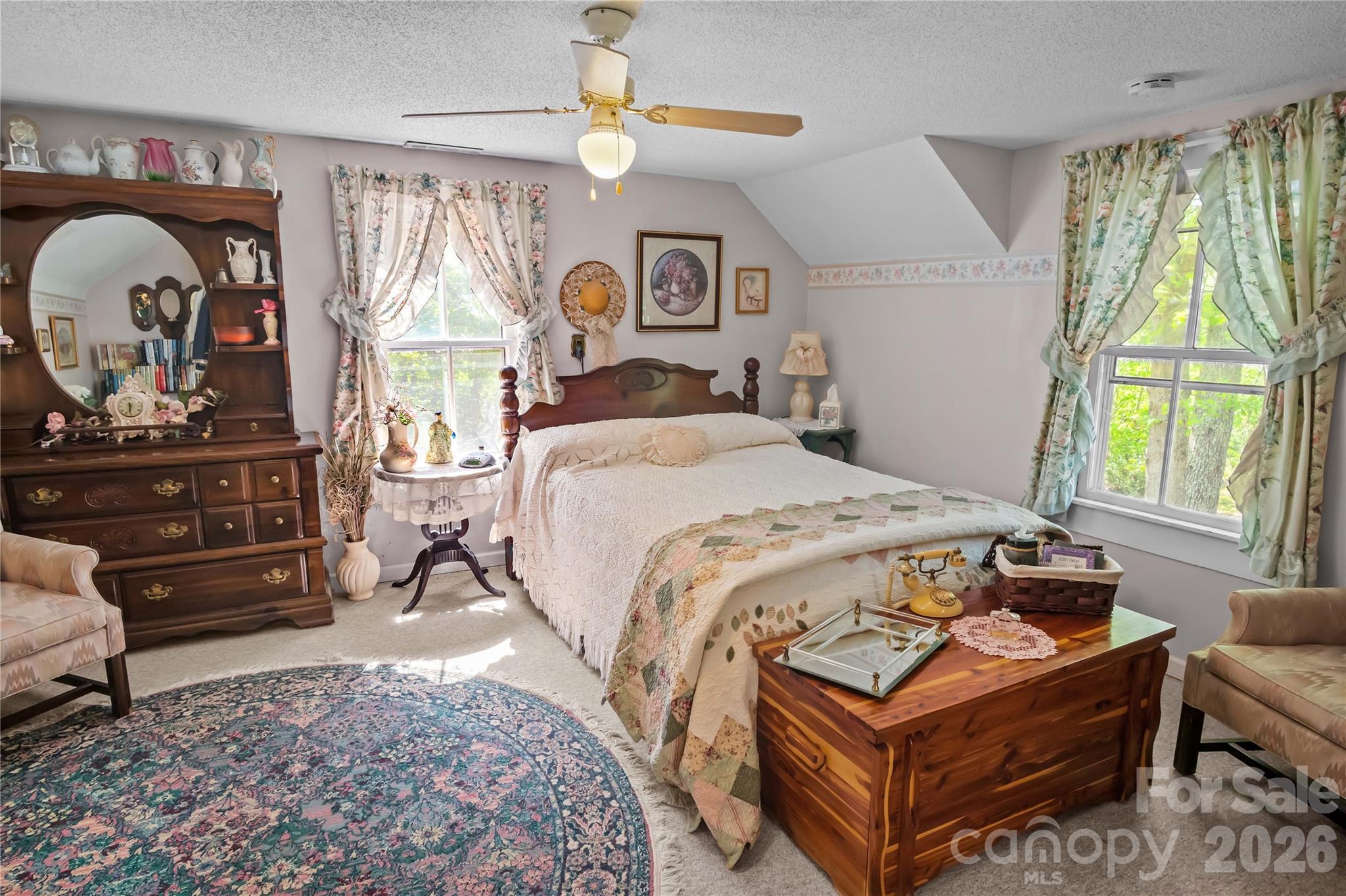 283 Constant Lane Property Photo 42