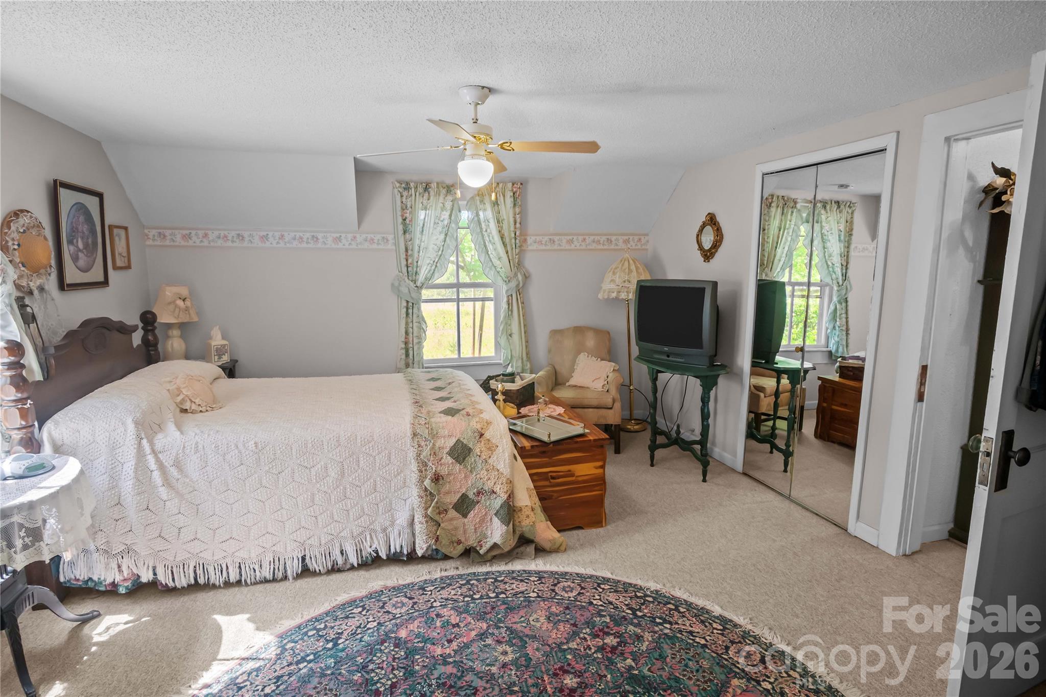 283 Constant Lane Property Photo 44