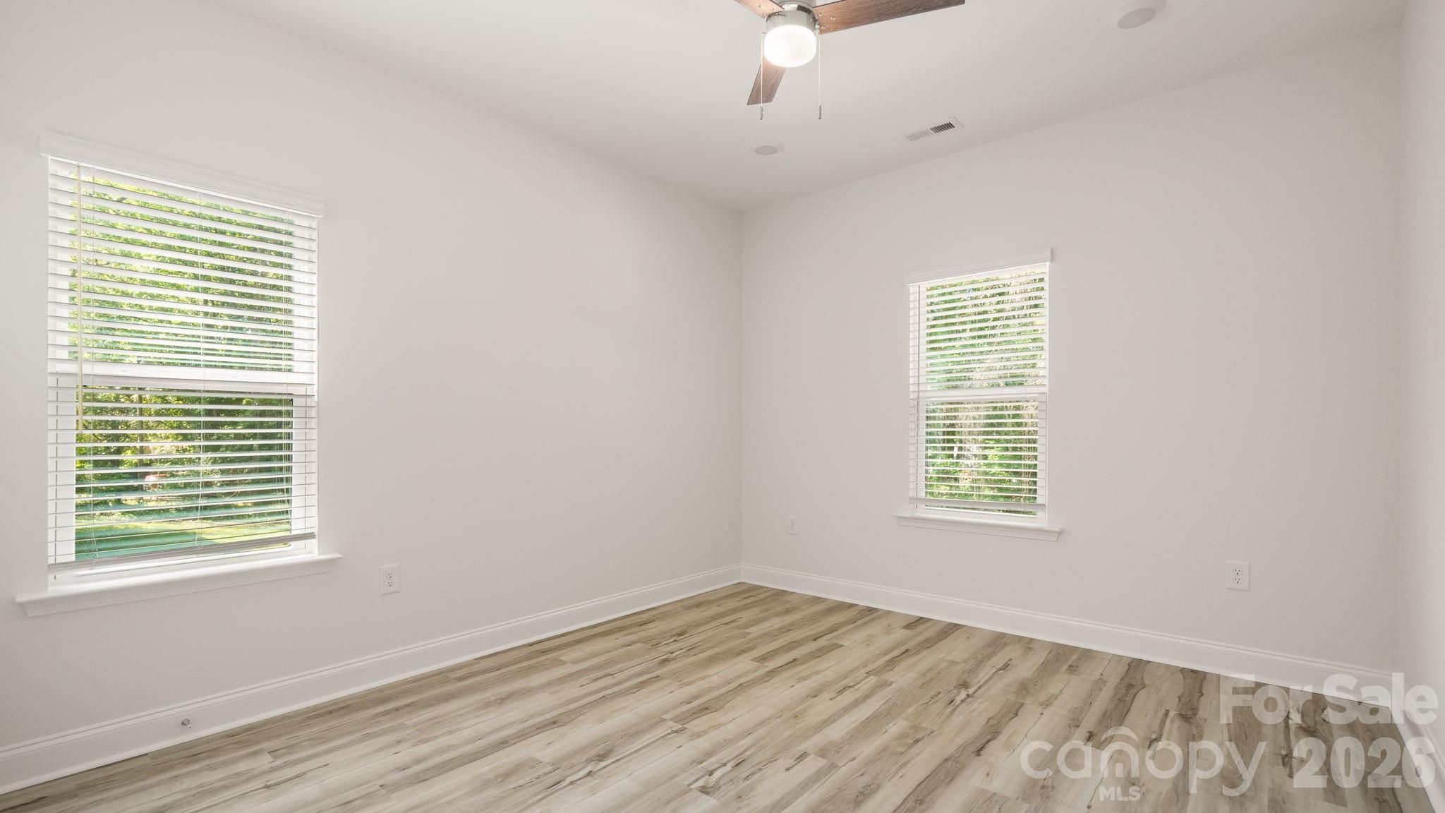 511 North Flint Street Property Photo 23