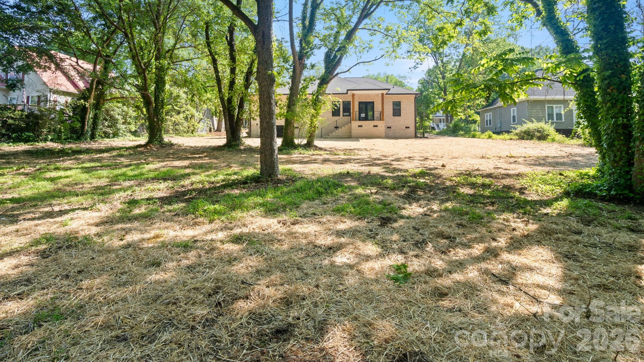 511 North Flint Street Property Photo 30