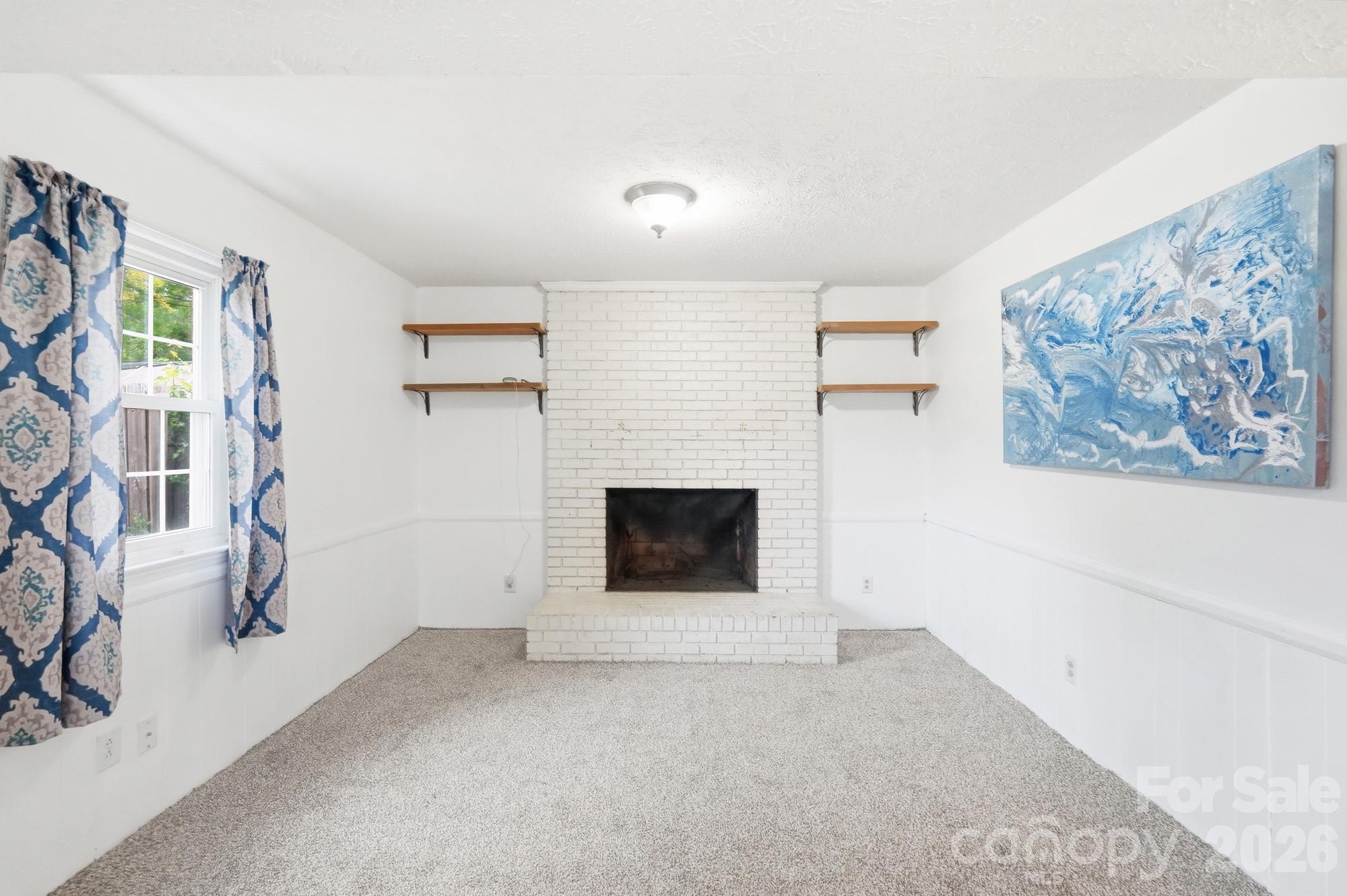 908 Forest Drive Property Photo 14