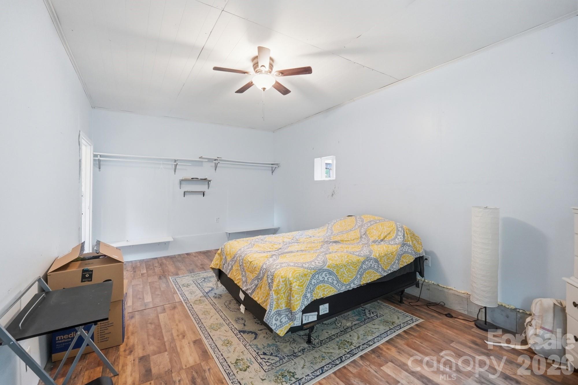 908 Forest Drive Property Photo 25