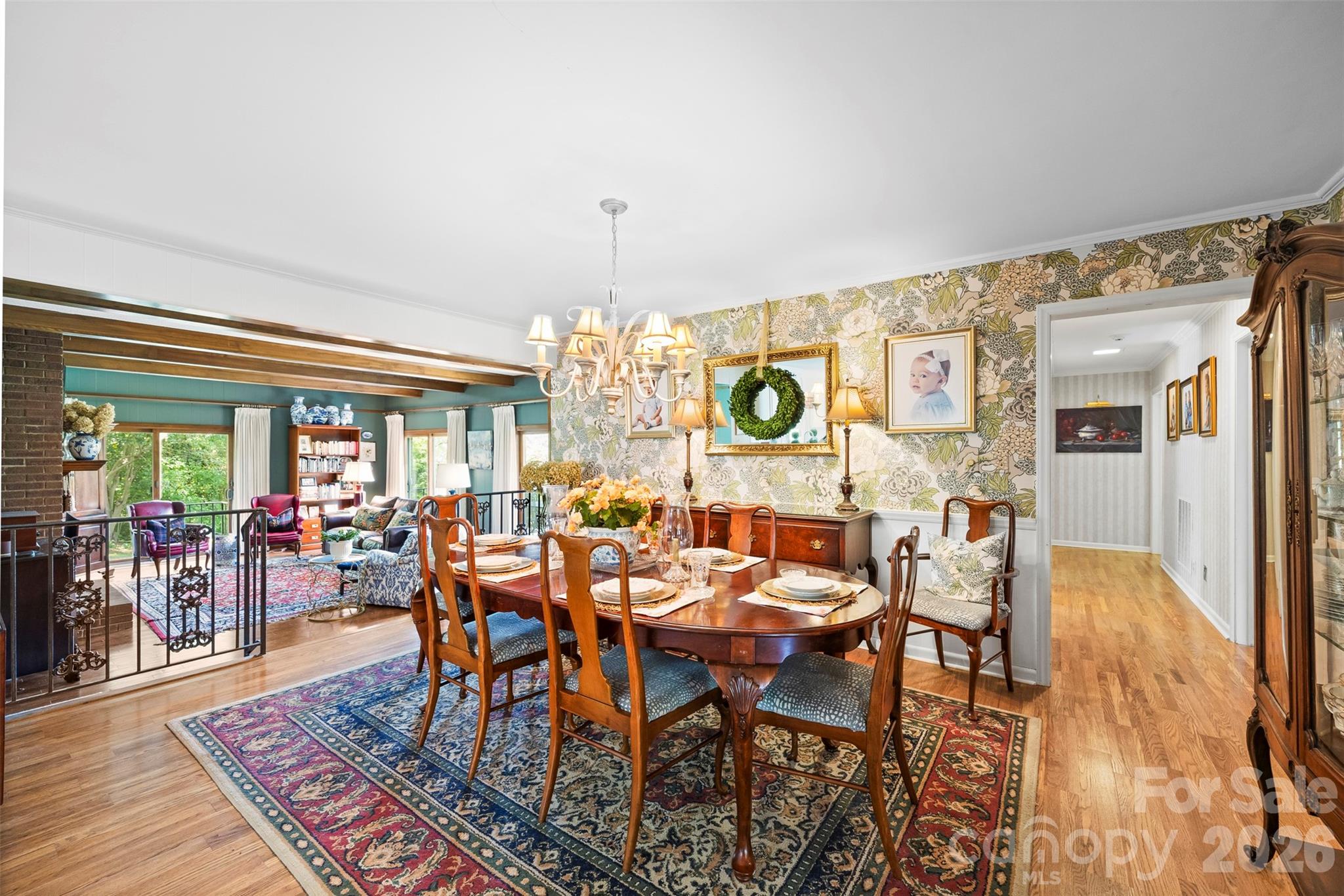 208 S Dixie Street Property Photo 8