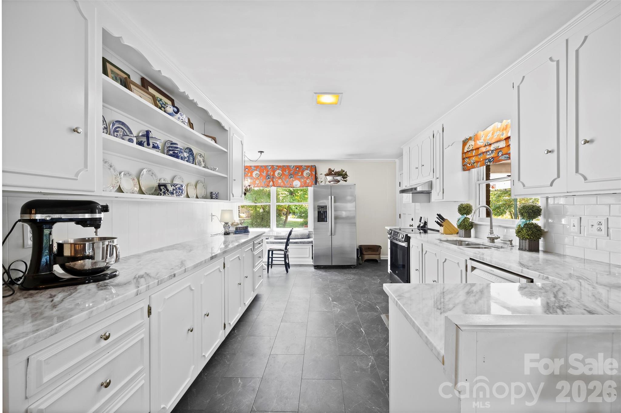 208 S Dixie Street Property Photo 10