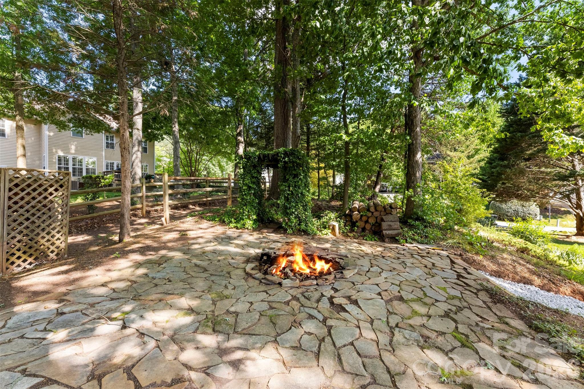 15027 Ashlight Drive Property Photo 32