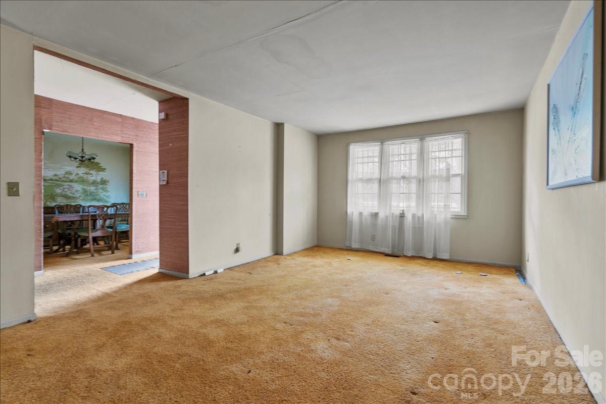 1444 Society Hill Road Property Photo 9