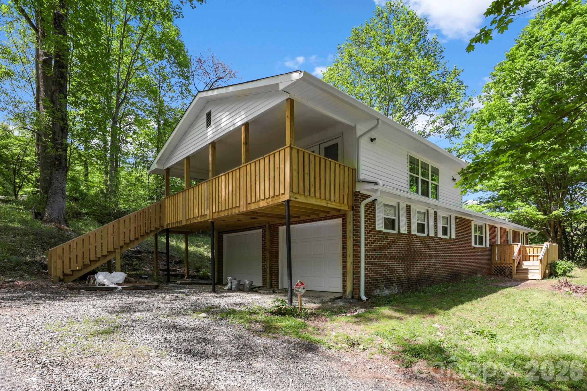 1007 N Fork Road Property Photo 3