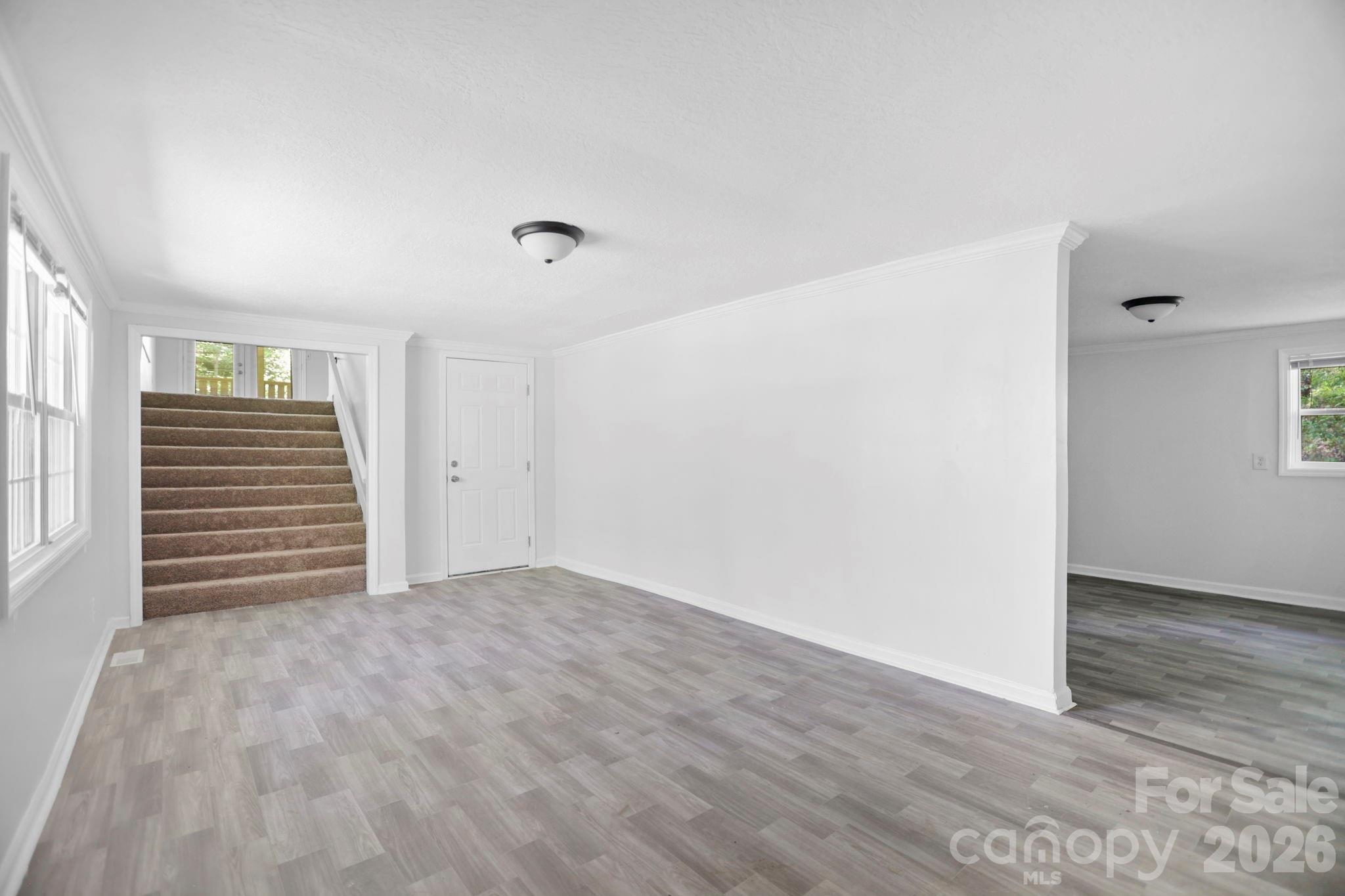1007 N Fork Road Property Photo 4