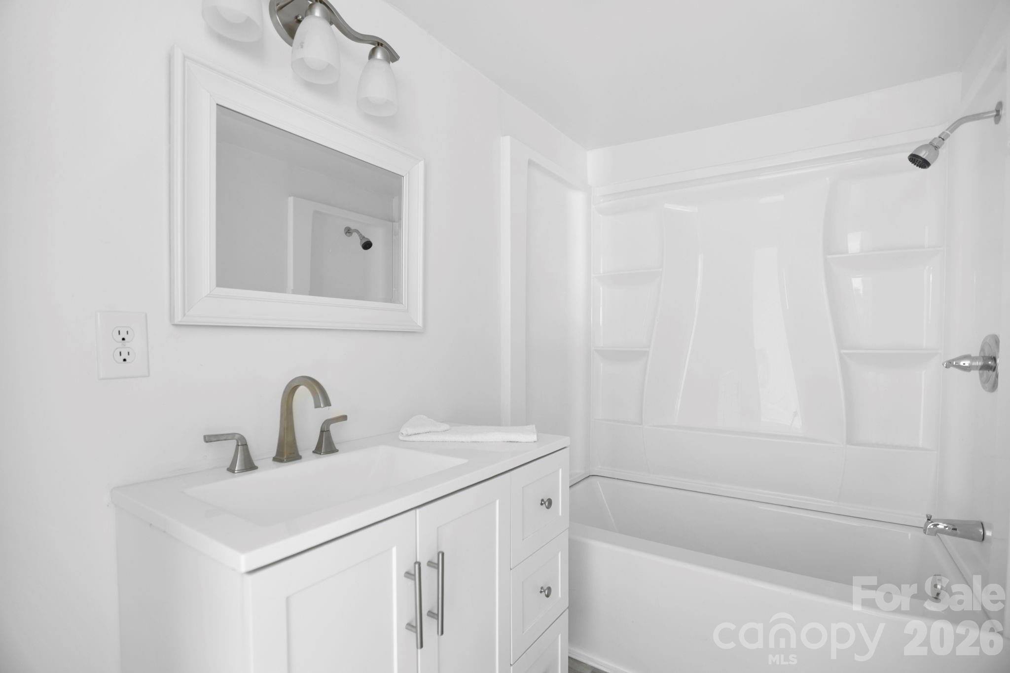 1007 N Fork Road Property Photo 12