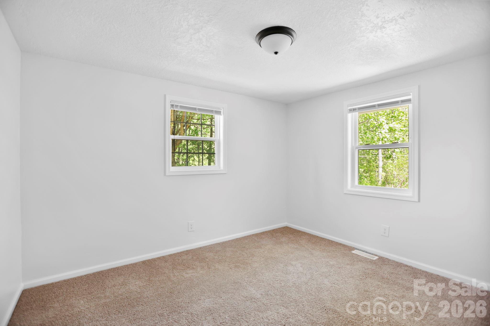 1007 N Fork Road Property Photo 15