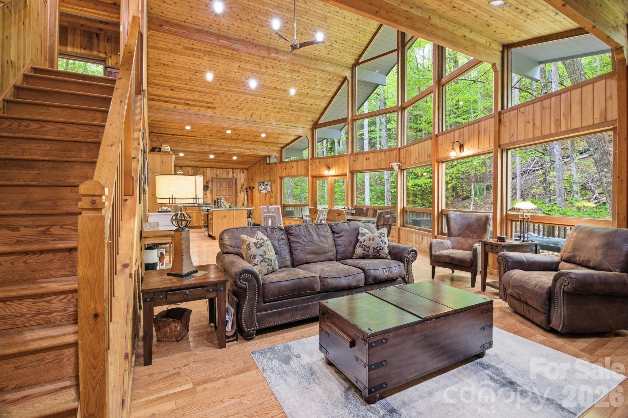 401 Saratoga None Property Photo 4