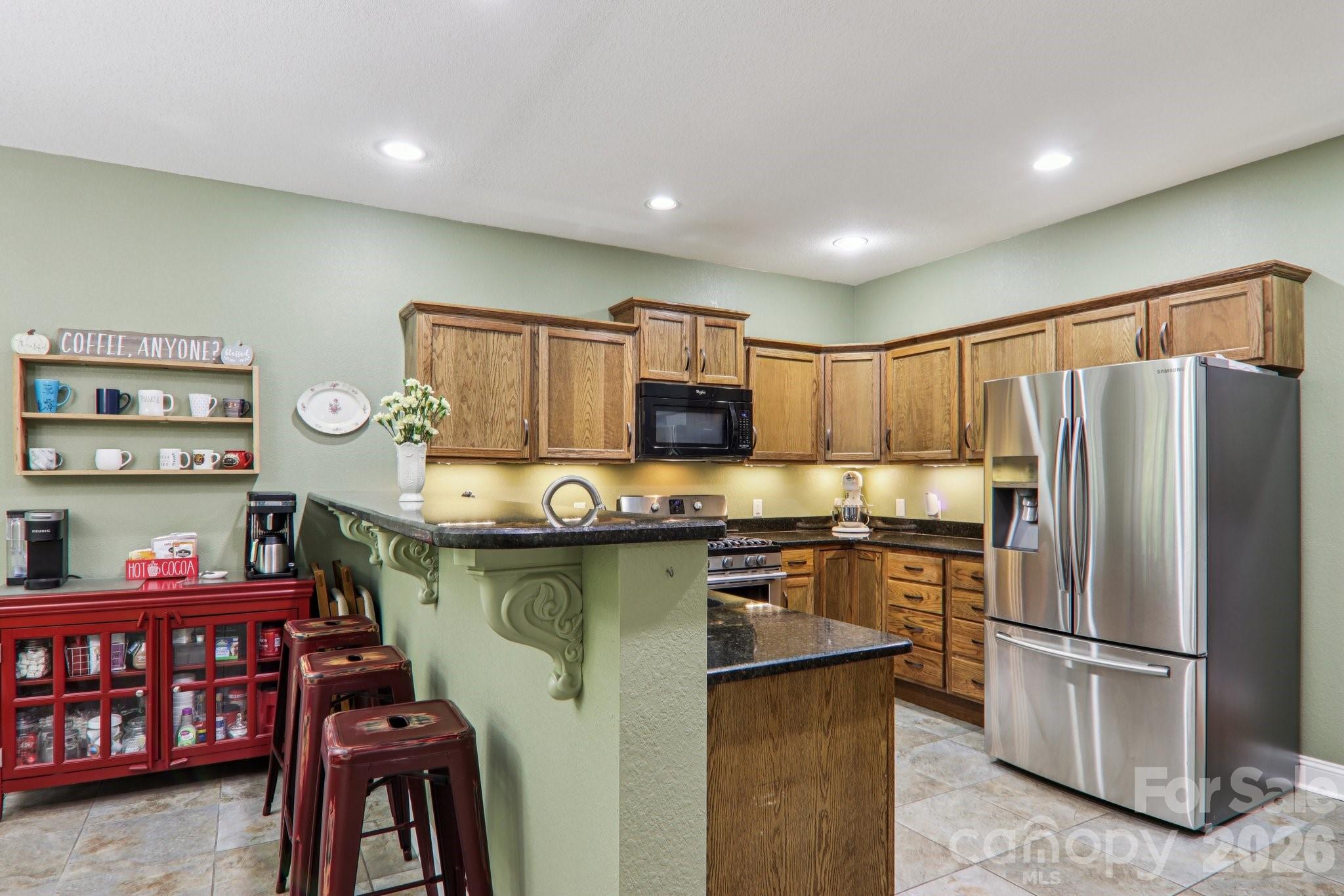 6 Wagon Trace Property Photo 3