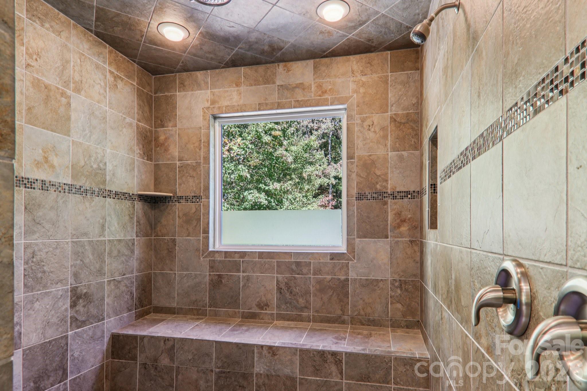 6 Wagon Trace Property Photo 15
