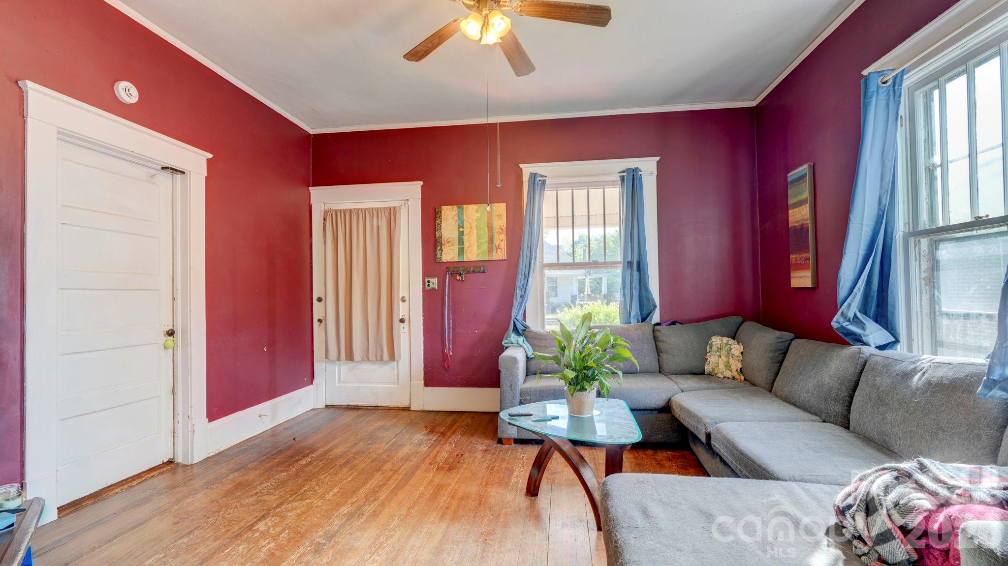 119 Heilig Avenue Property Photo 5