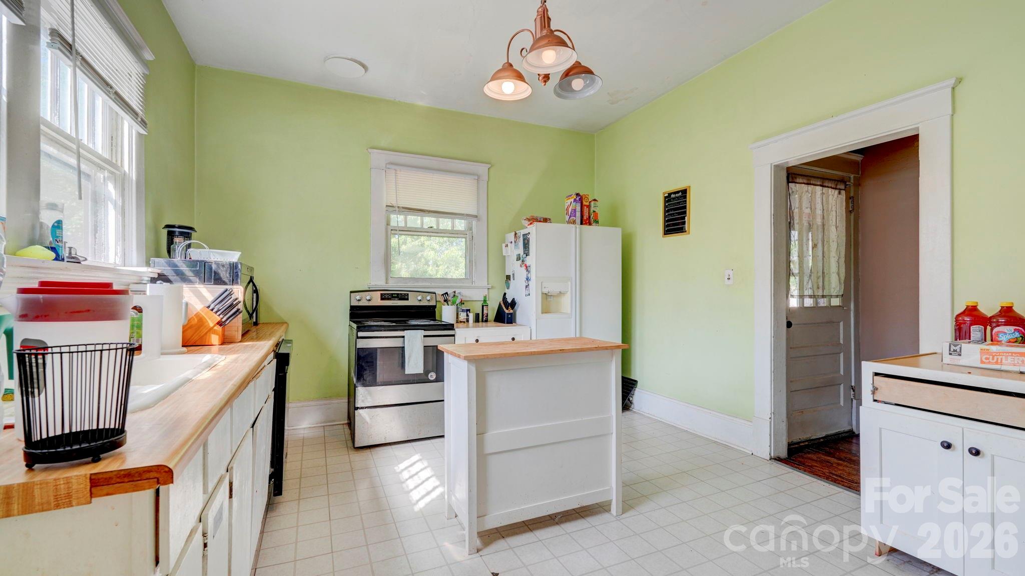 119 Heilig Avenue Property Photo 23