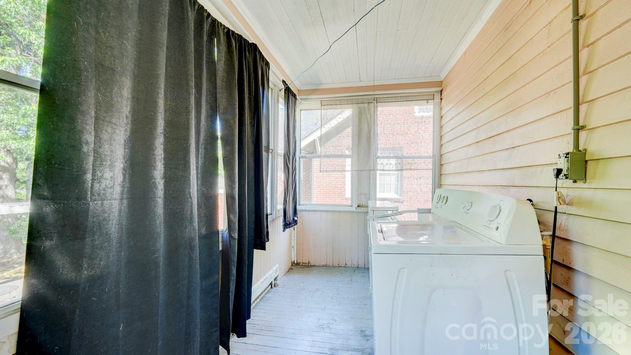 119 Heilig Avenue Property Photo 27