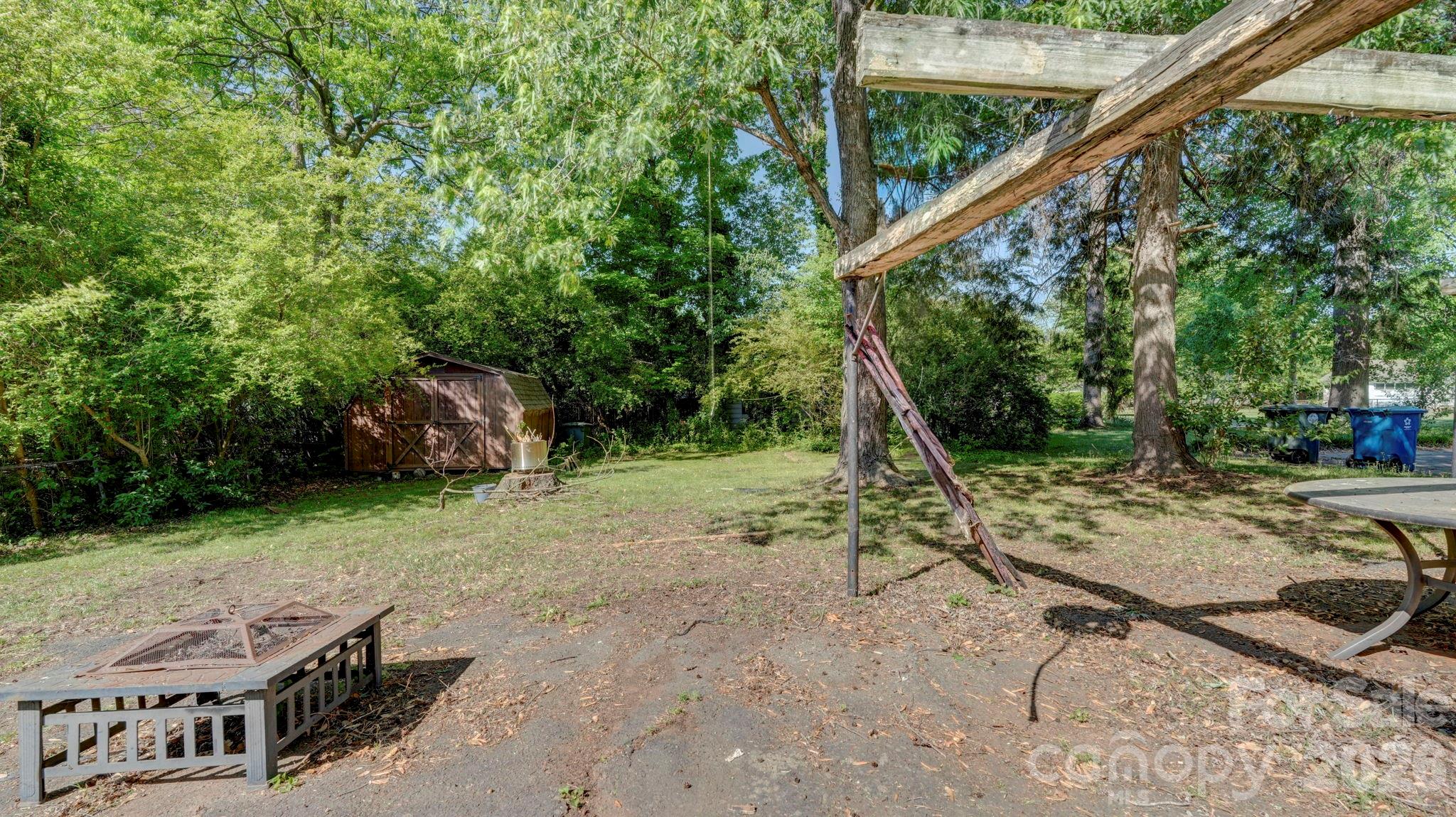 119 Heilig Avenue Property Photo 29