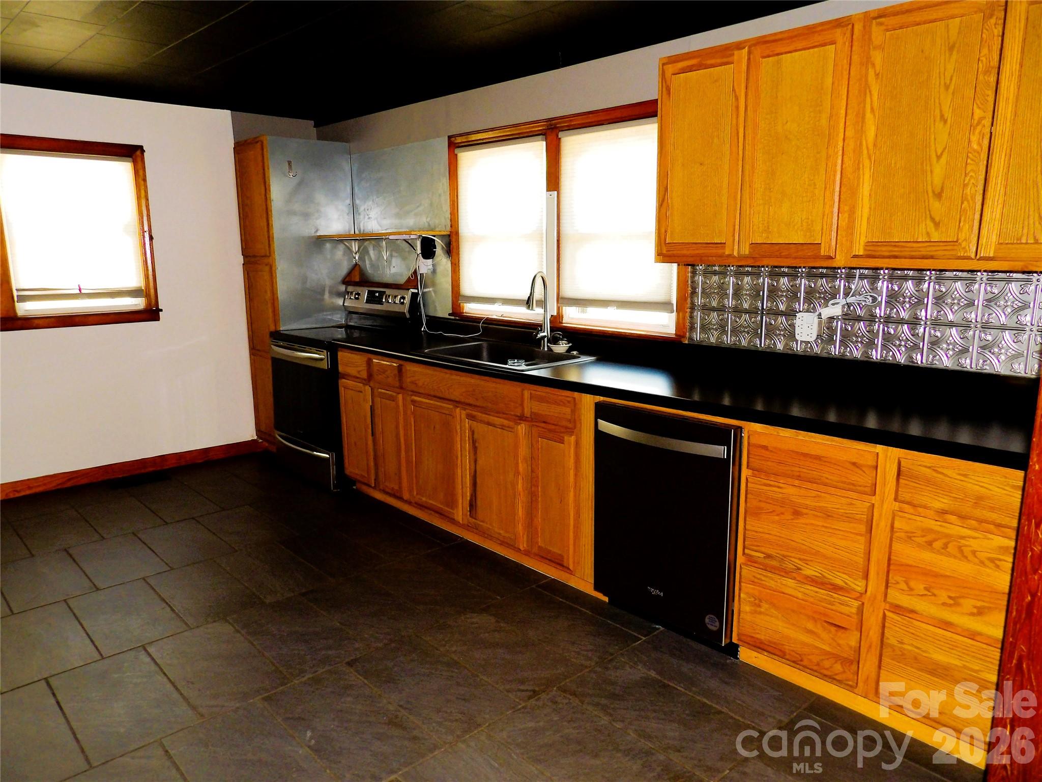 332 Epley Drive 1 Property Photo 10