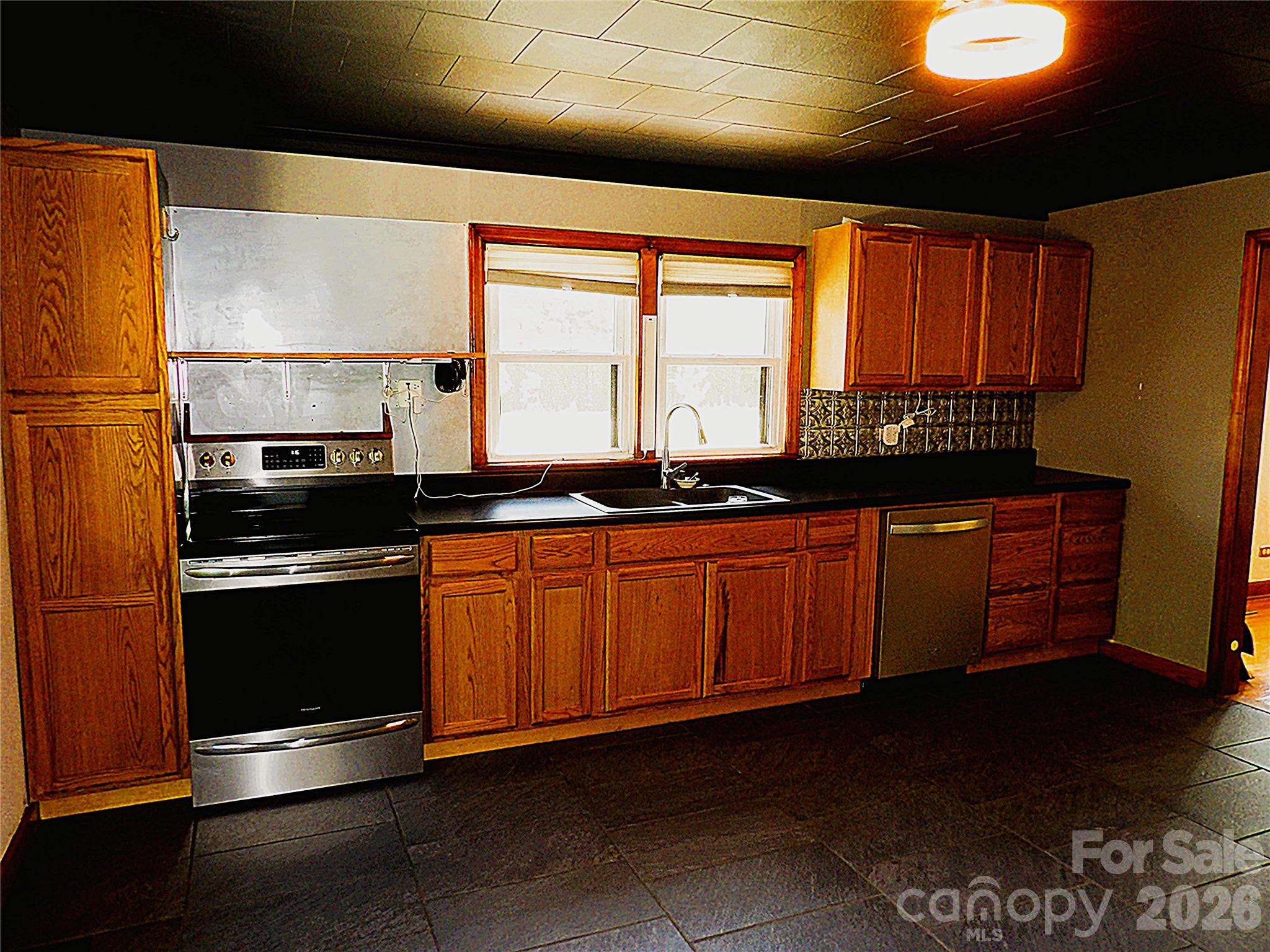 332 Epley Drive 1 Property Photo 11