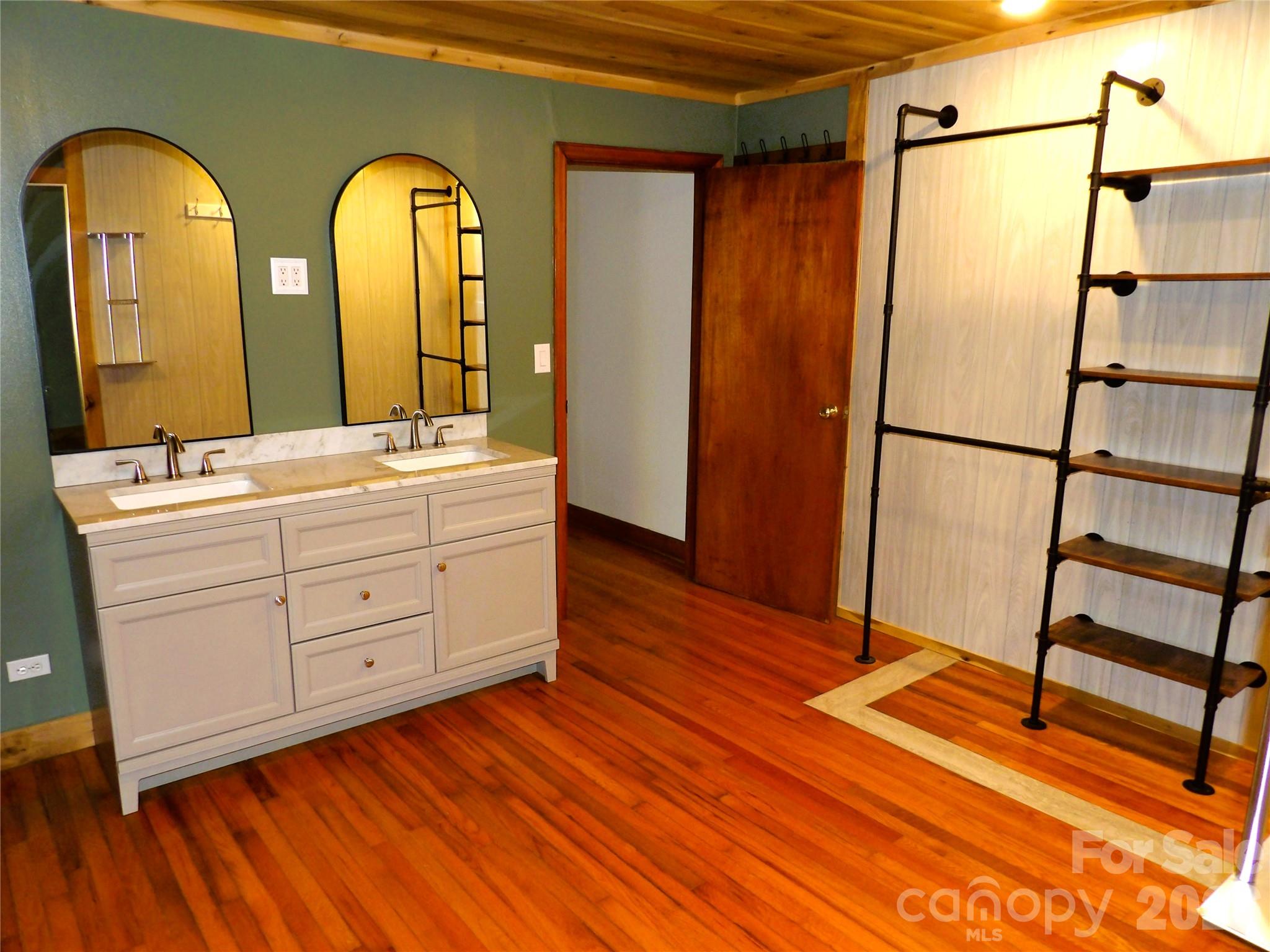 332 Epley Drive 1 Property Photo 16