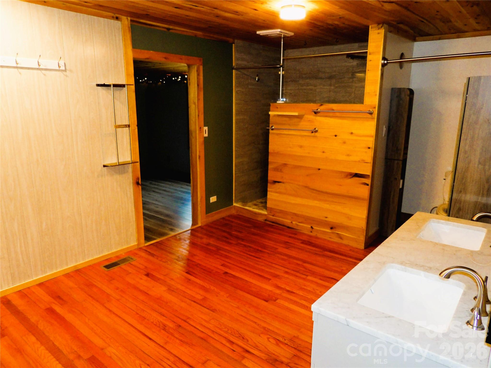 332 Epley Drive 1 Property Photo 17