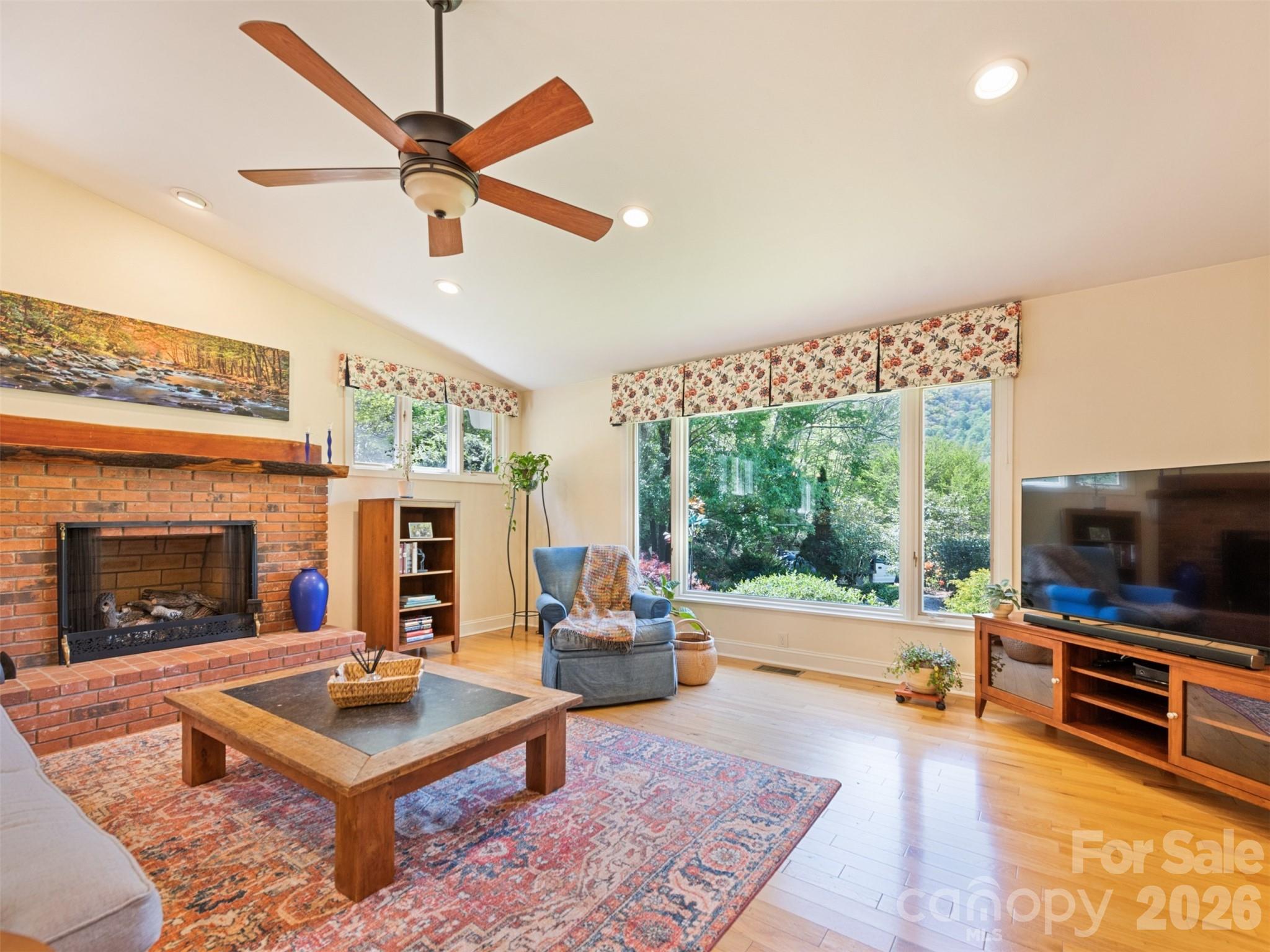 9 Golfview Drive Property Photo 10