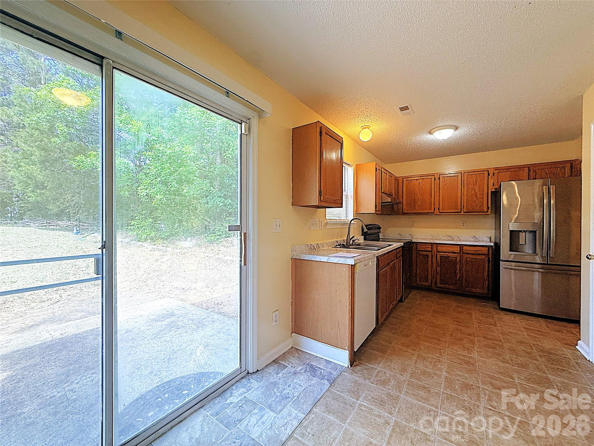 3221 Nedmore Court Property Photo 5