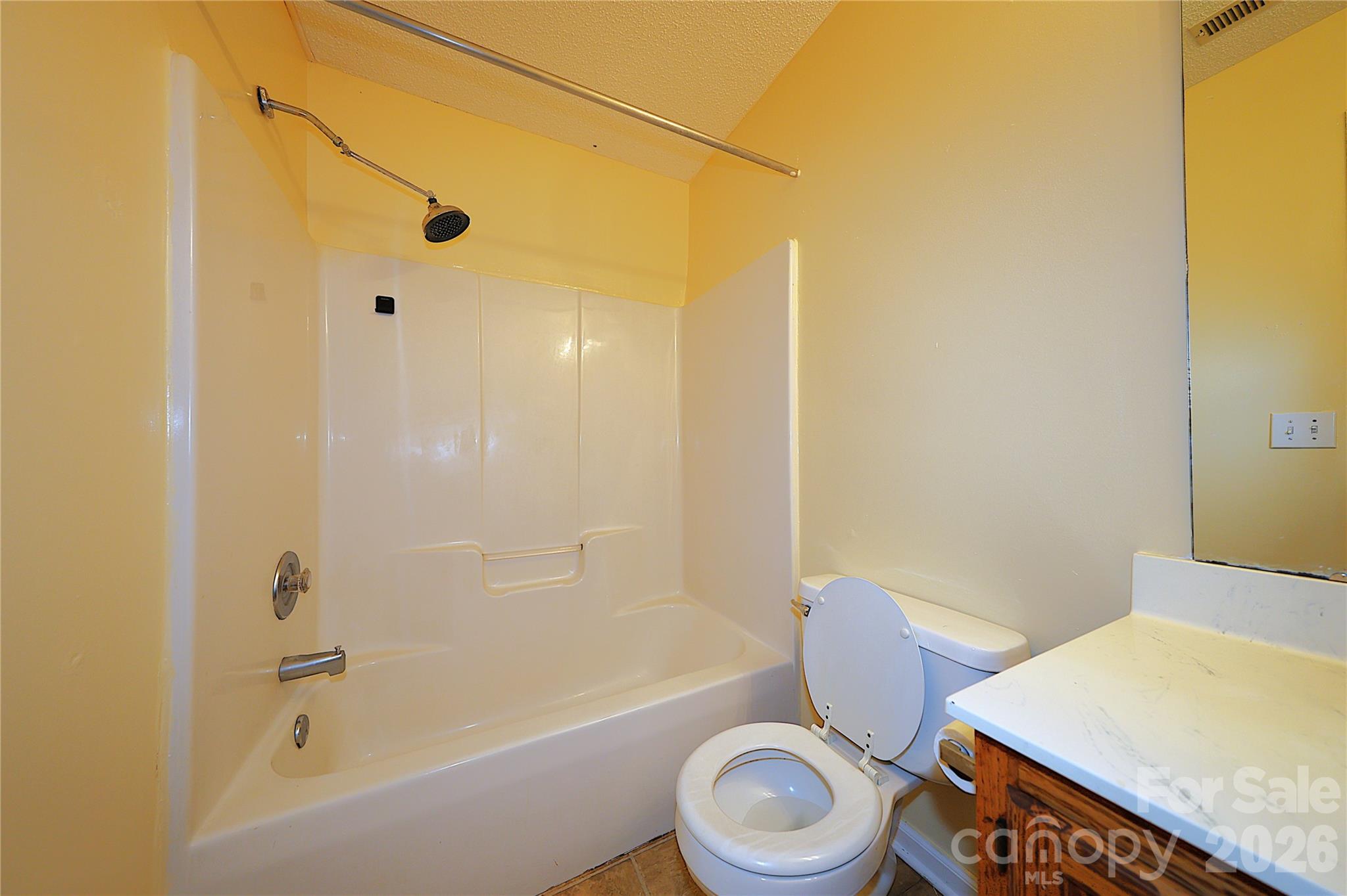 3221 Nedmore Court Property Photo 12