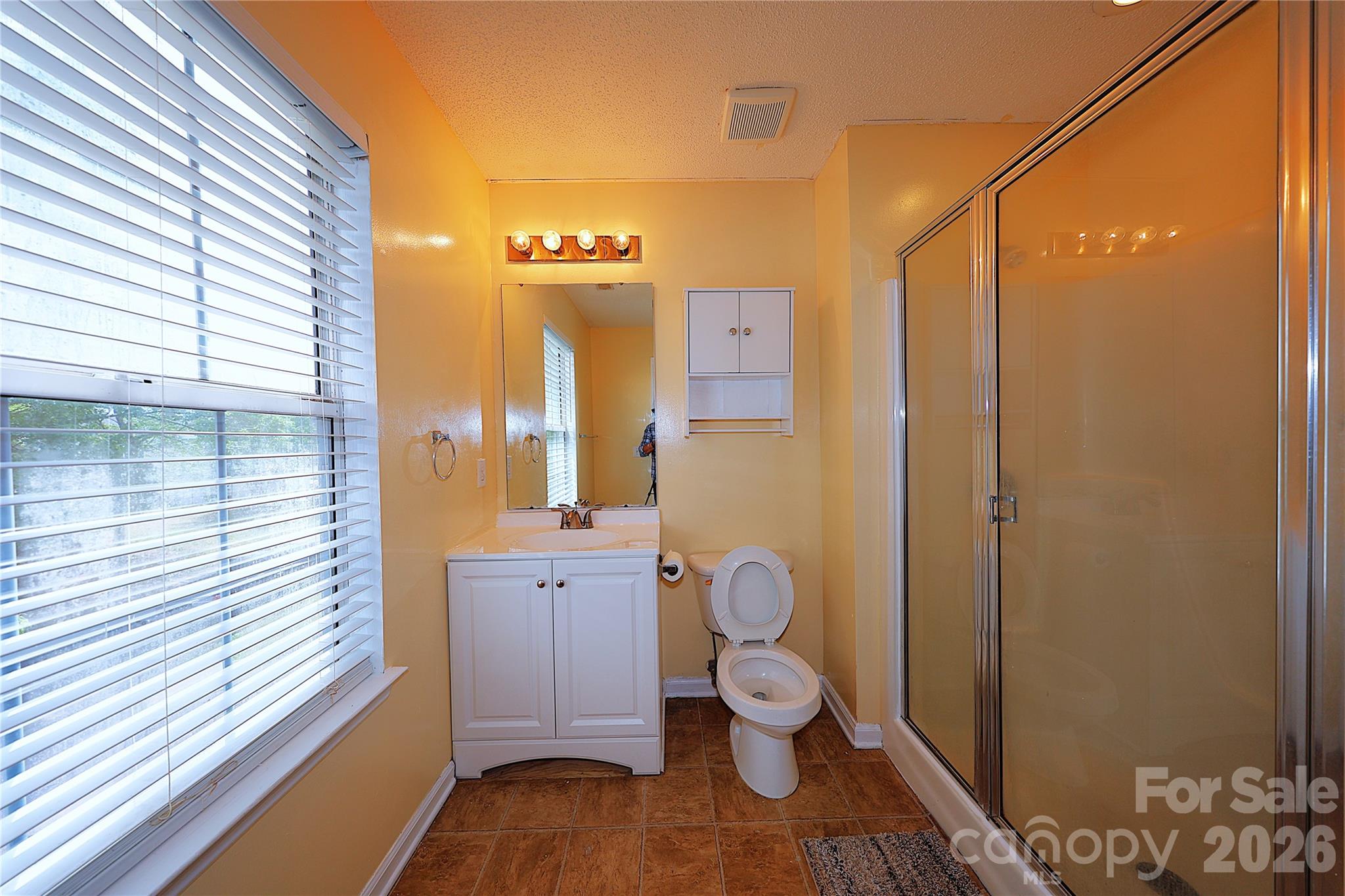3221 Nedmore Court Property Photo 14