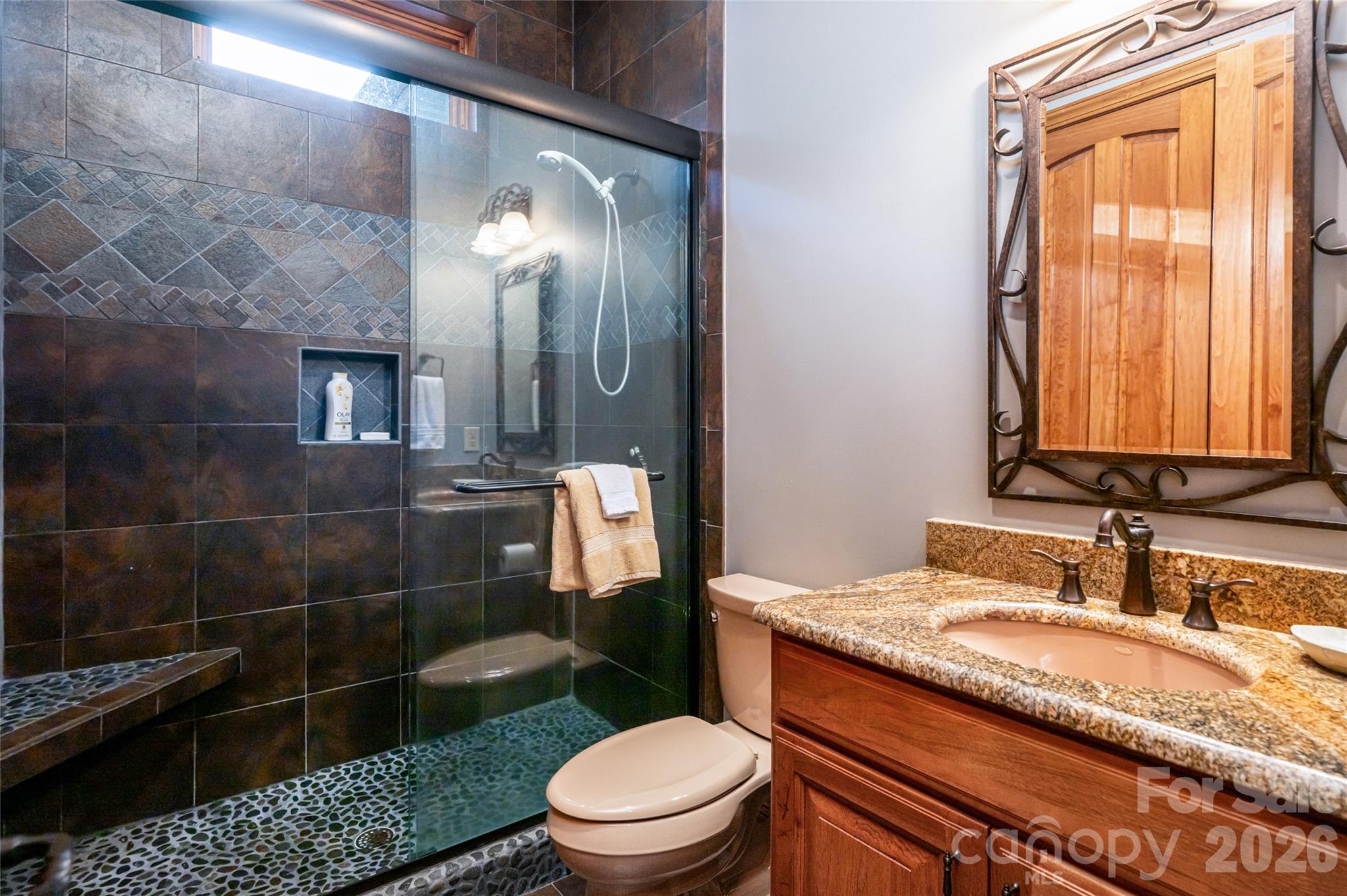 326 Summit Drive Property Photo 28