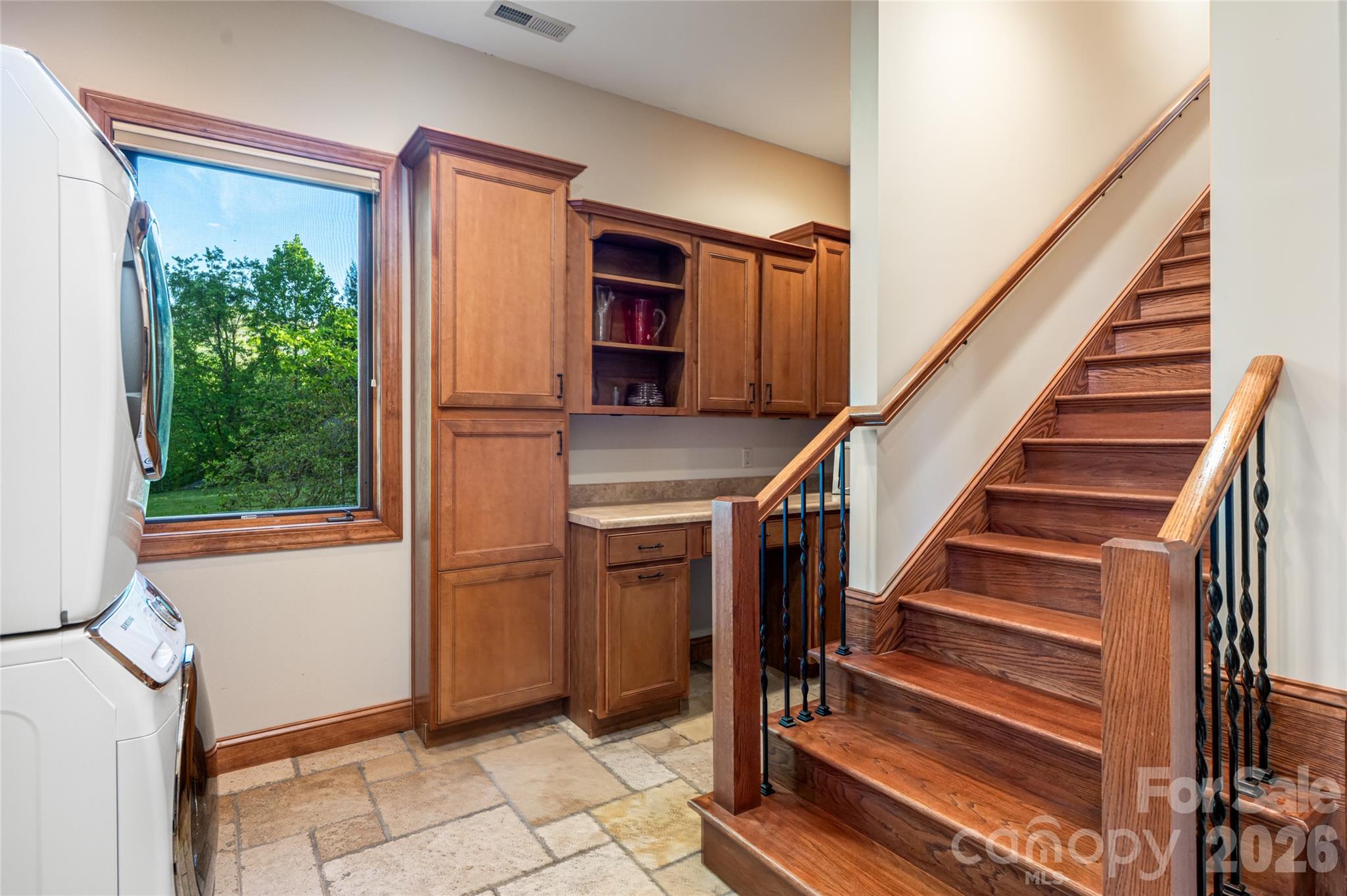326 Summit Drive Property Photo 38