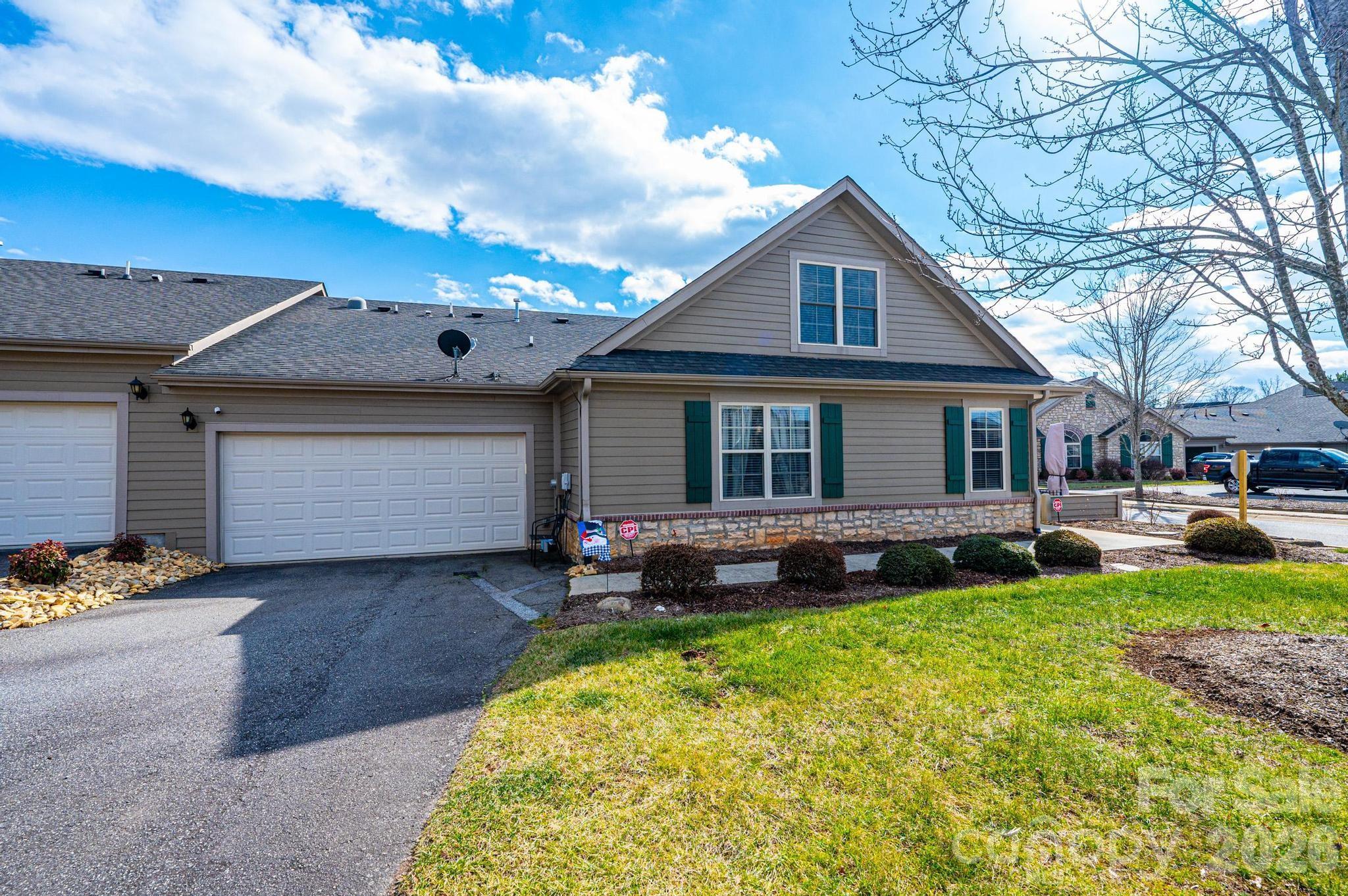 823 Wynnshire Drive C Property Photo 5