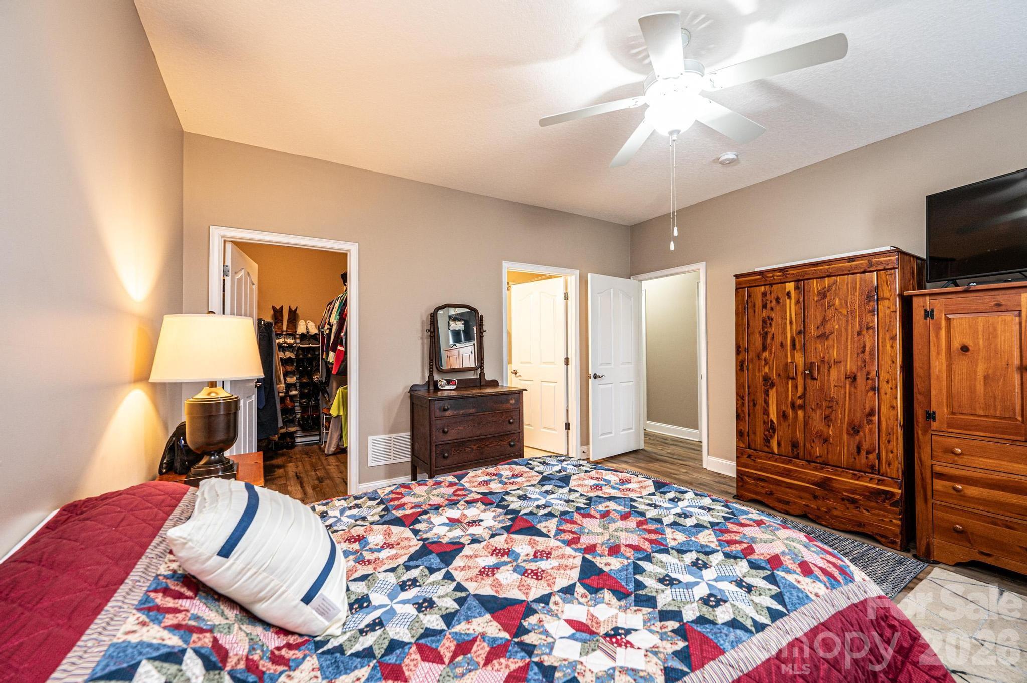 823 Wynnshire Drive C Property Photo 21