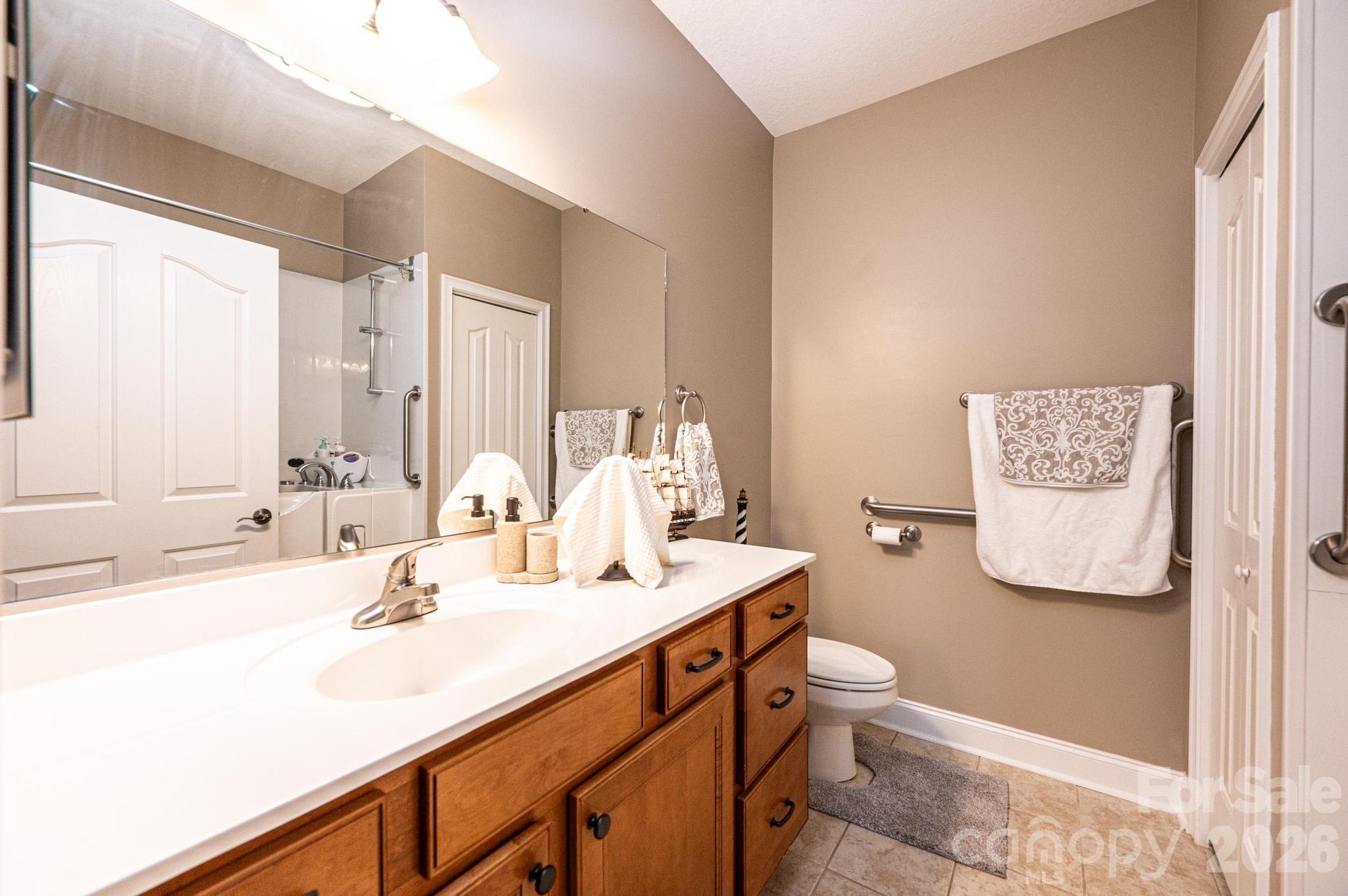 823 Wynnshire Drive C Property Photo 22