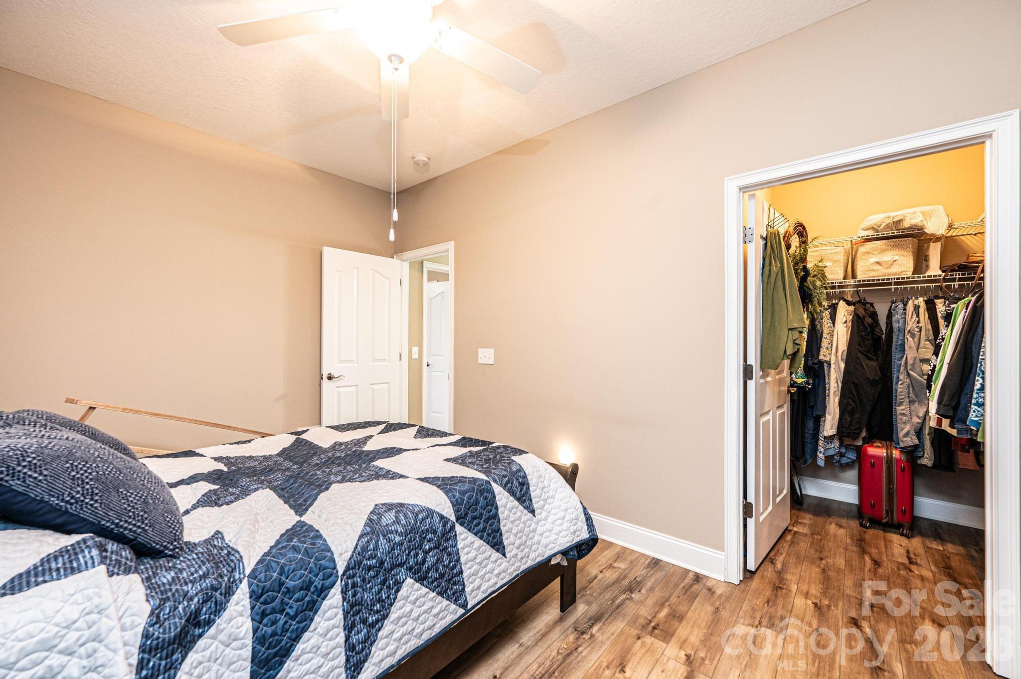 823 Wynnshire Drive C Property Photo 26