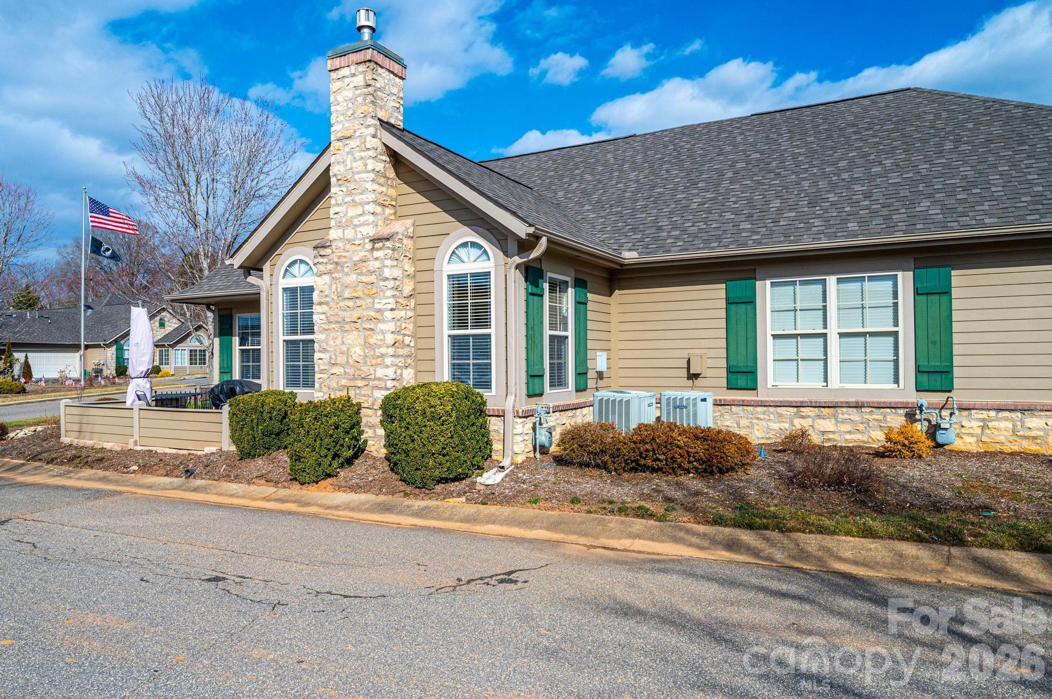 823 Wynnshire Drive C Property Photo 34