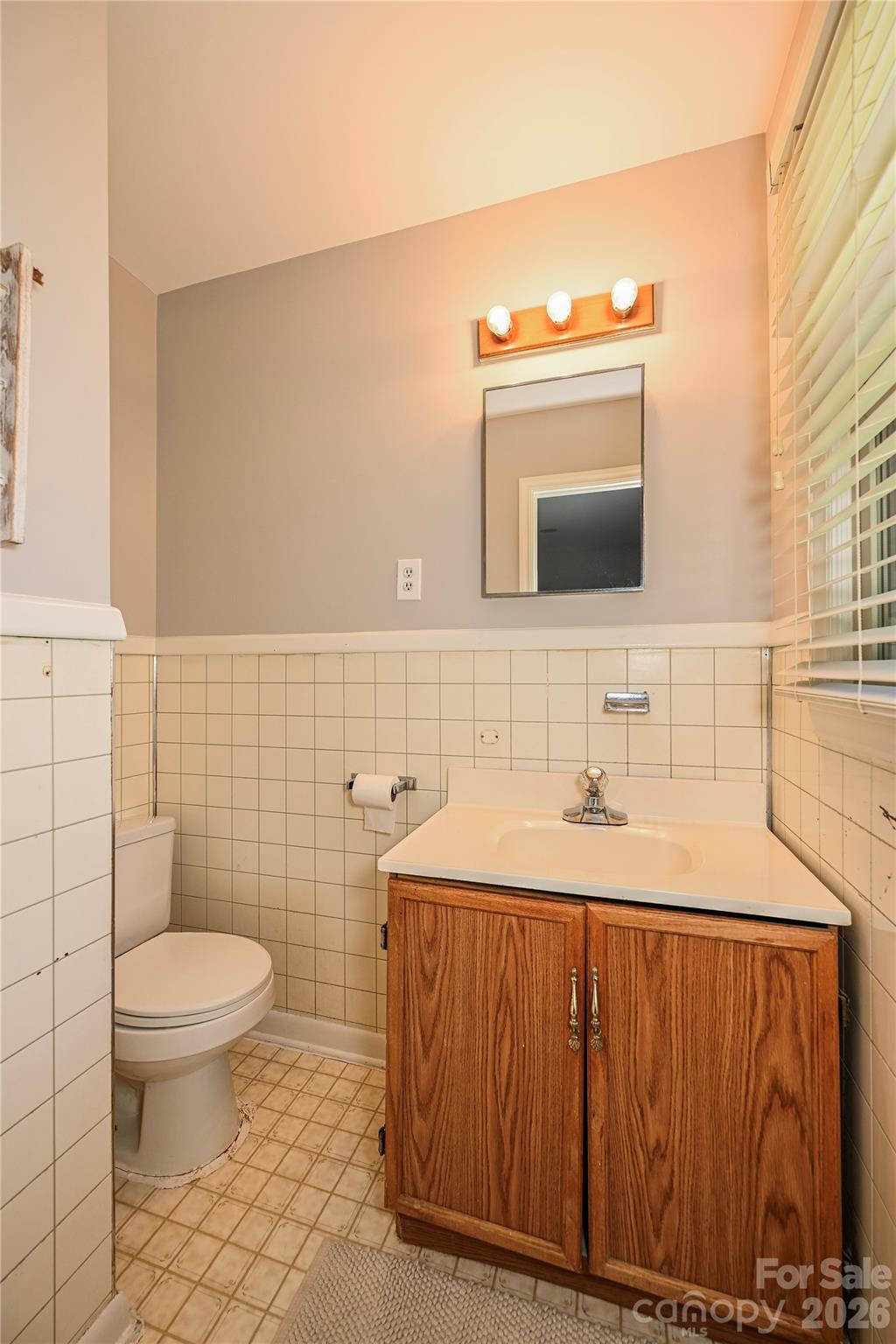 2017 Wilson Avenue Property Photo 25