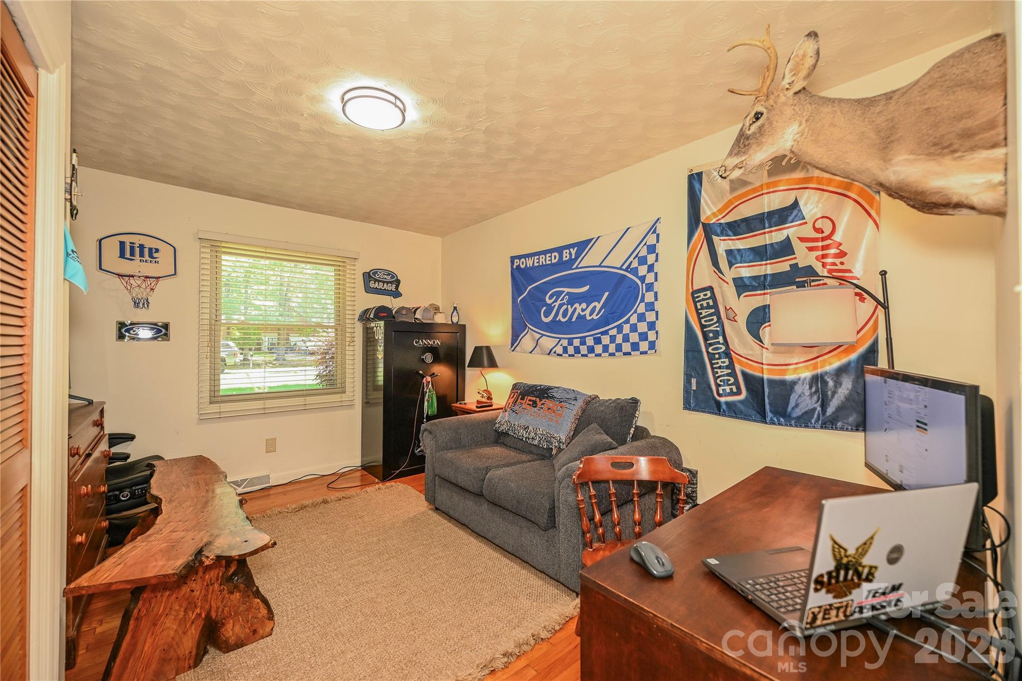 2017 Wilson Avenue Property Photo 27