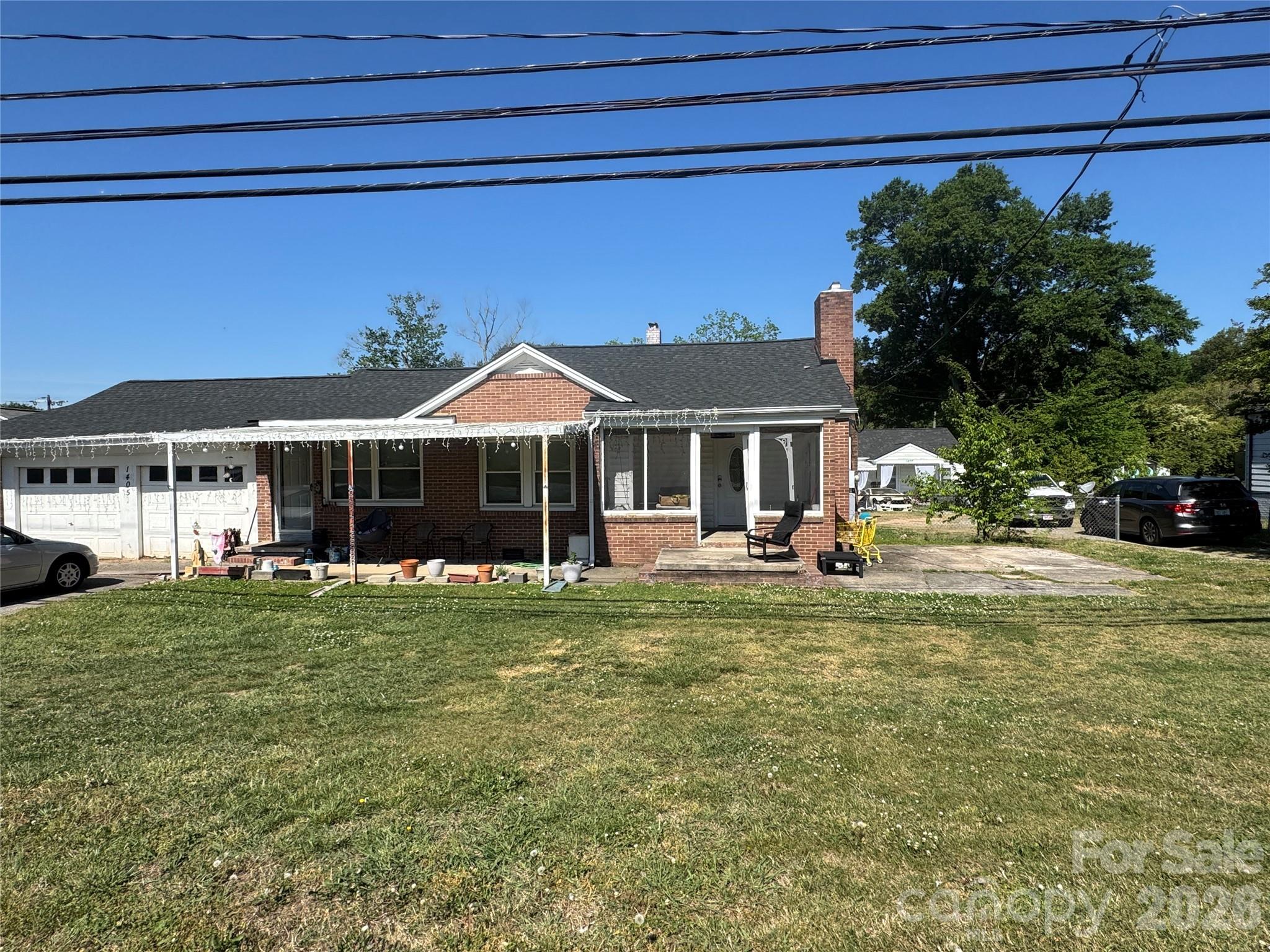 1405 Hickory Grove Road Property Photo 1