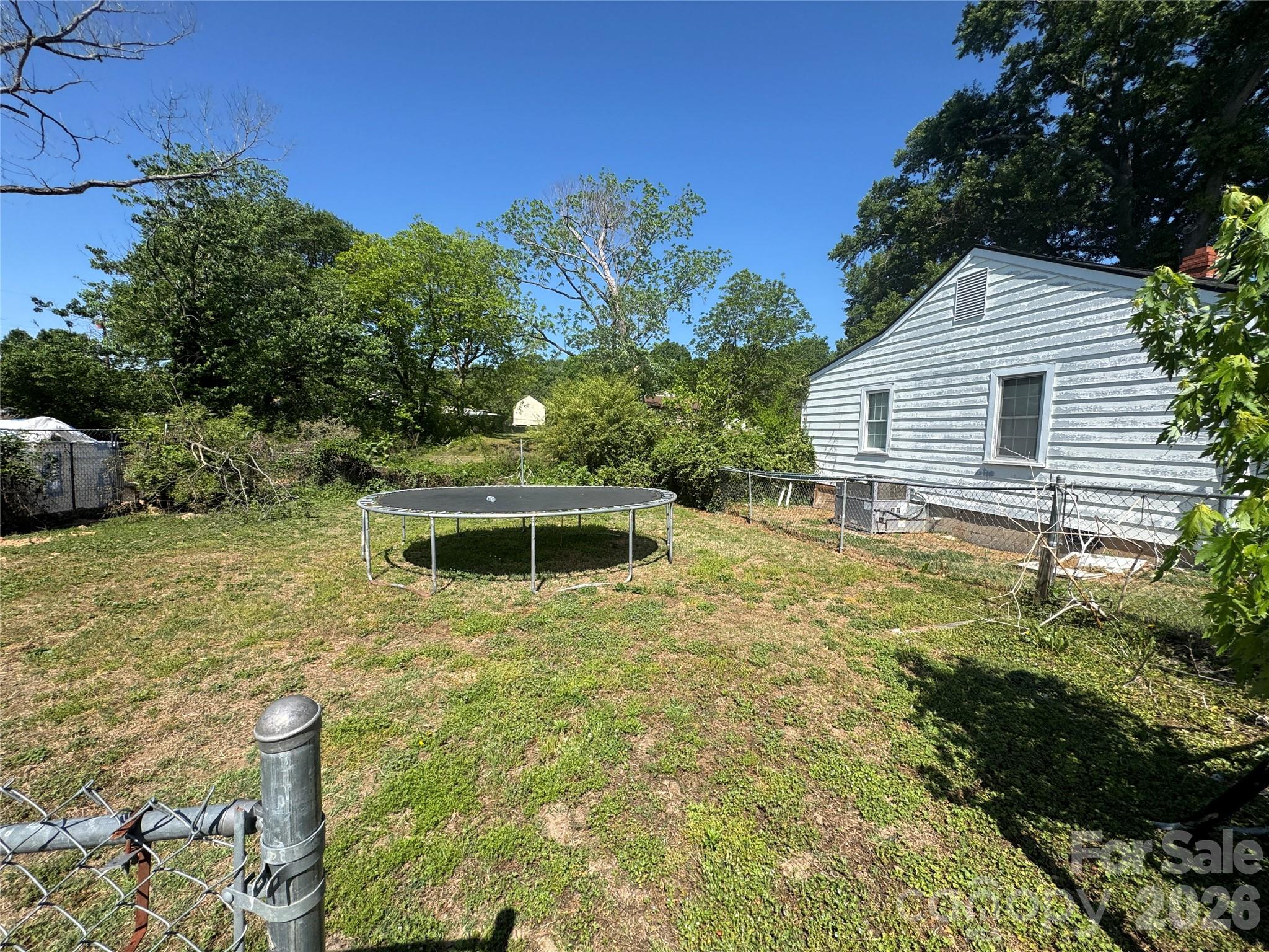 1405 Hickory Grove Road Property Photo 4