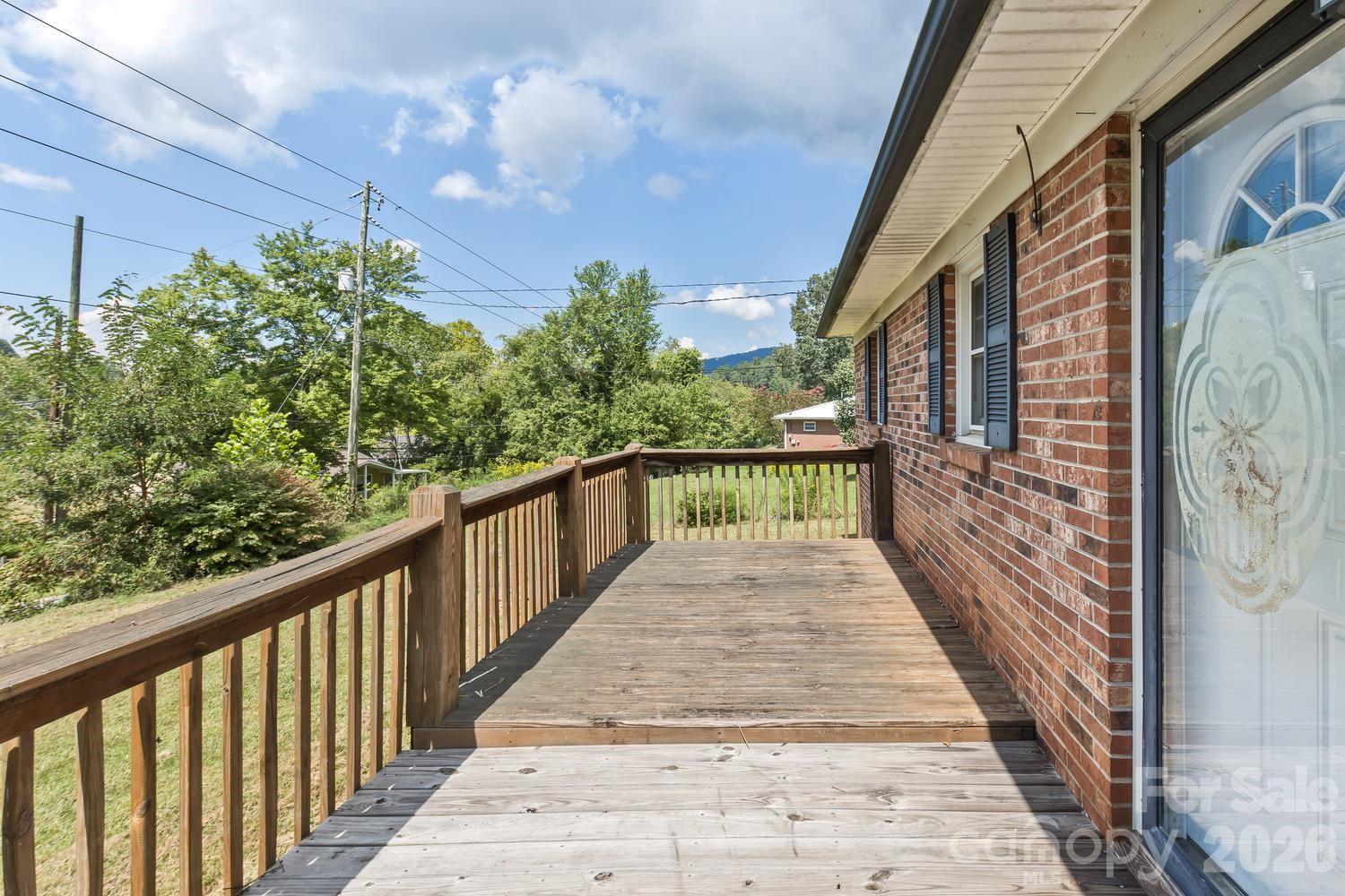 379 Bee Tree Road Property Photo 6