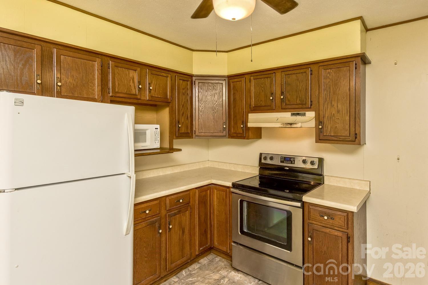 379 Bee Tree Road Property Photo 12