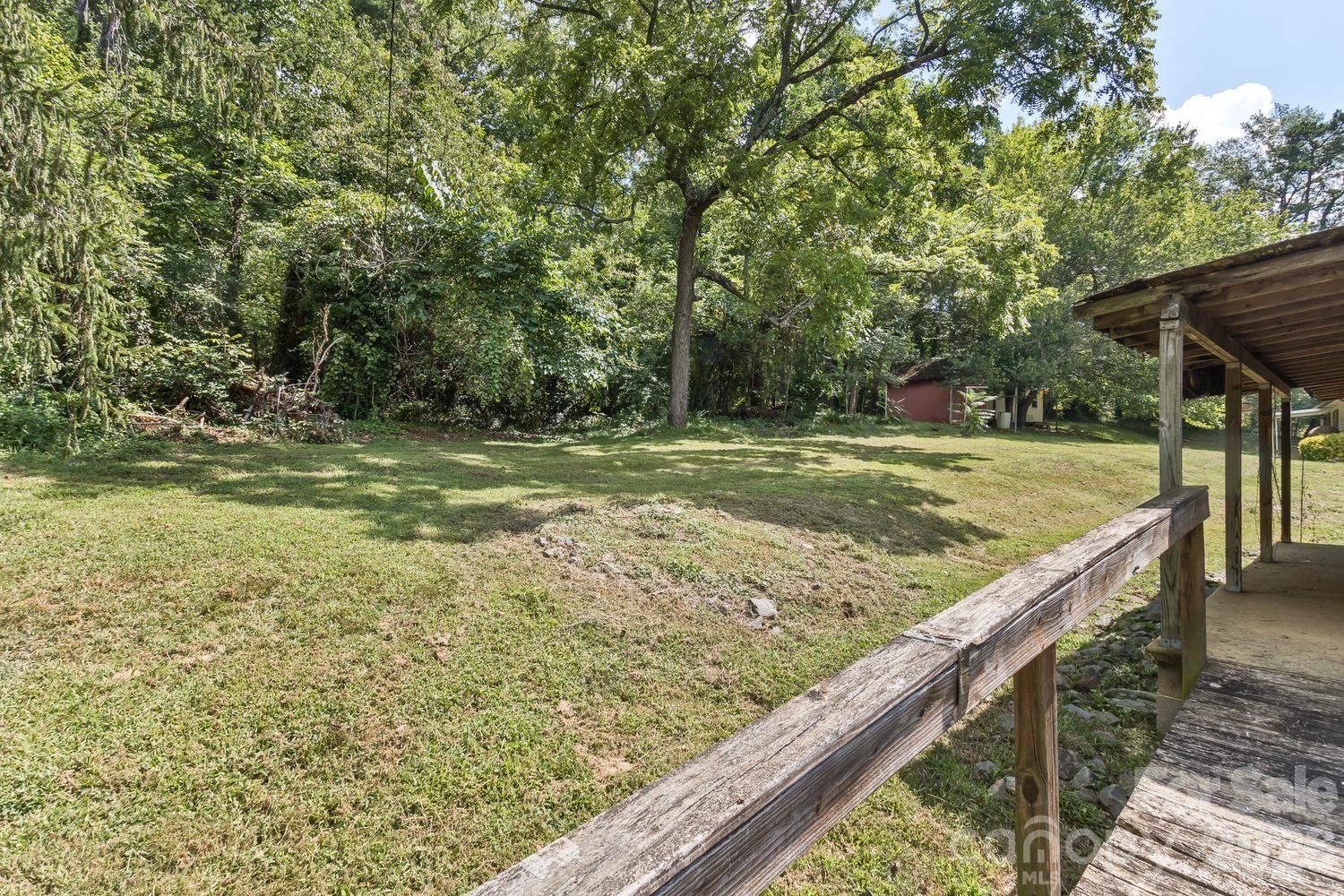 379 Bee Tree Road Property Photo 32