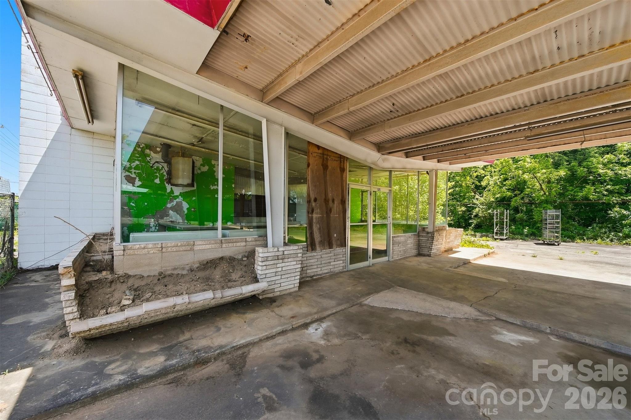 1425 Morganton Boulevard Property Photo 3