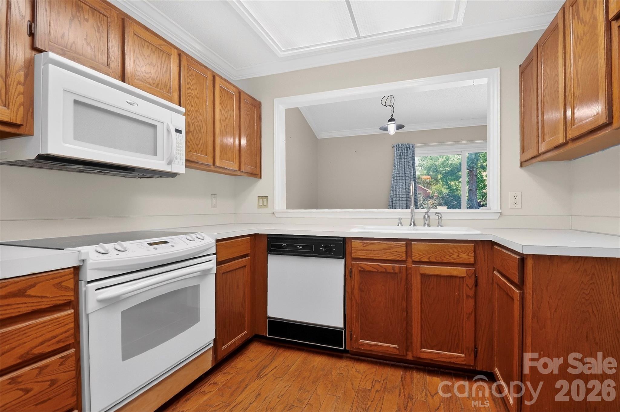 9234 Kings Canyon Drive Property Photo 13