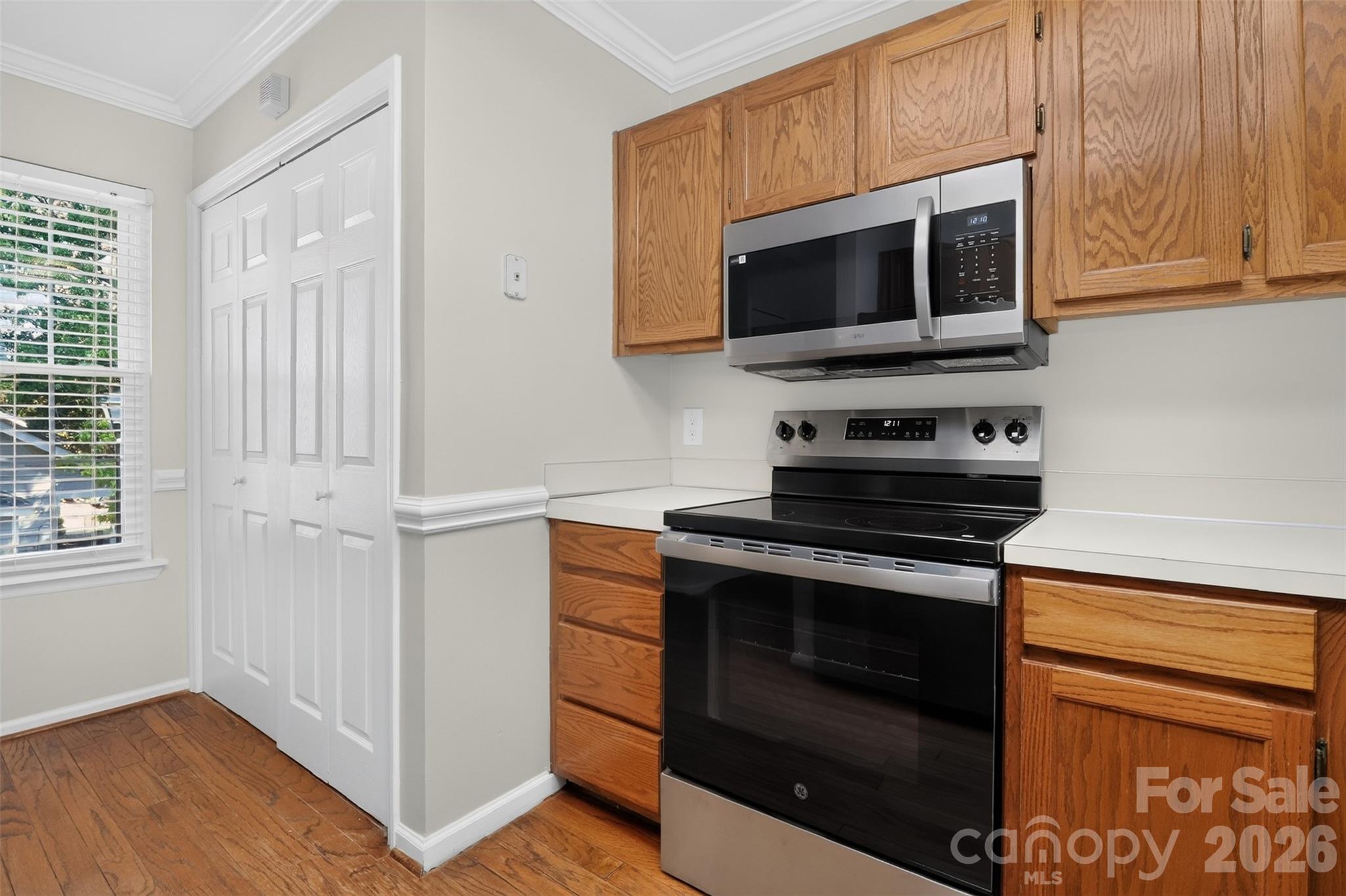 9234 Kings Canyon Drive Property Photo 13