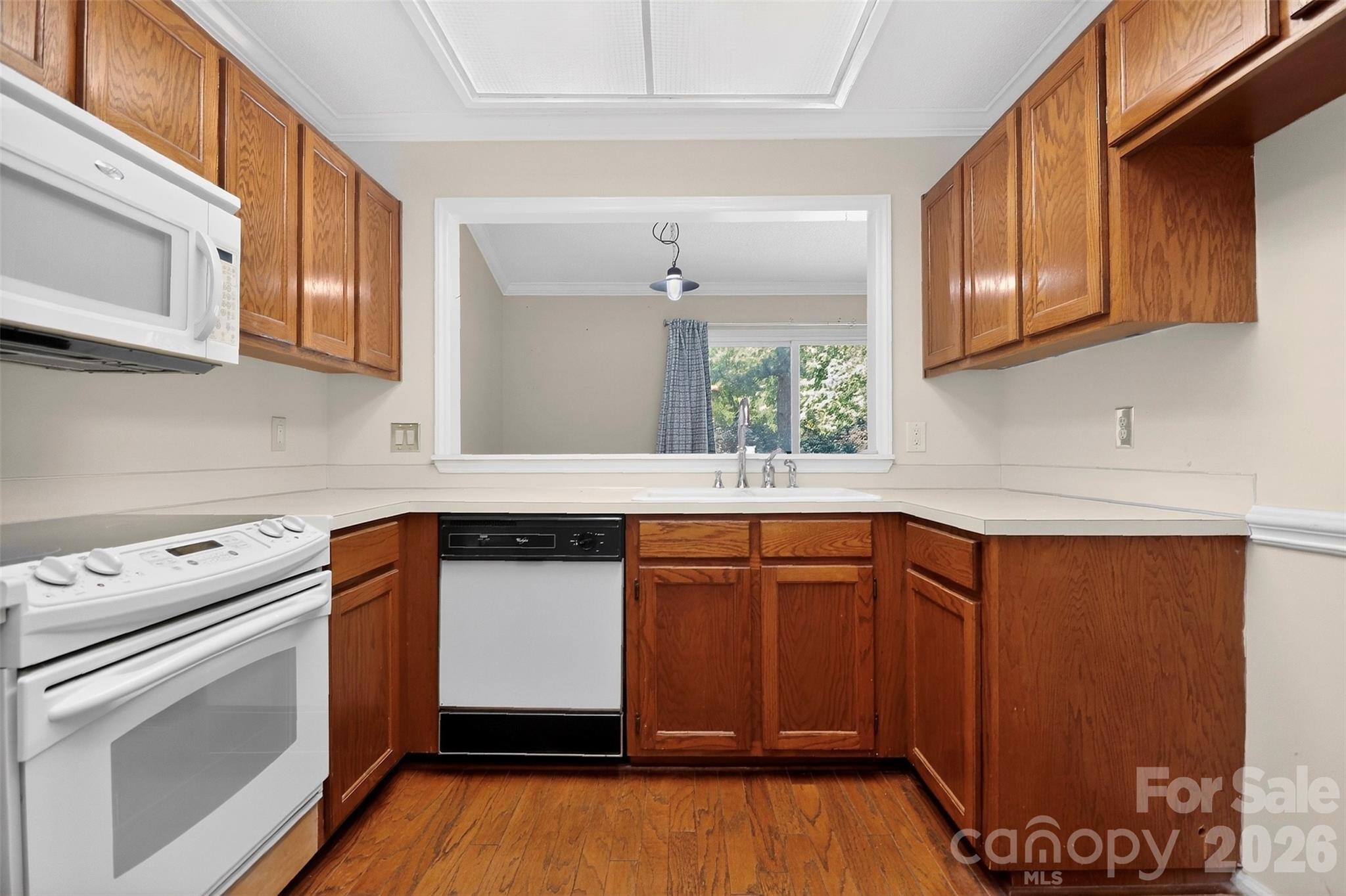 9234 Kings Canyon Drive Property Photo 14