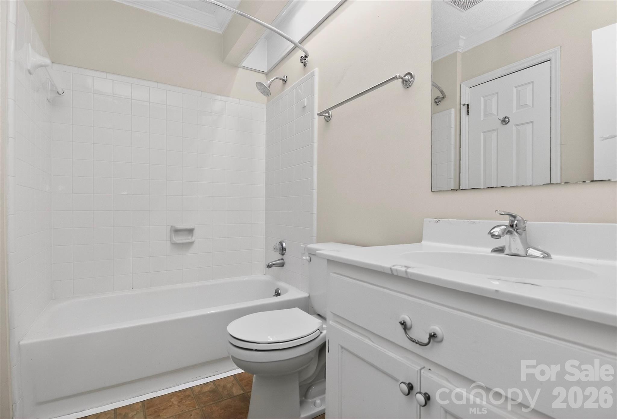 9234 Kings Canyon Drive Property Photo 23