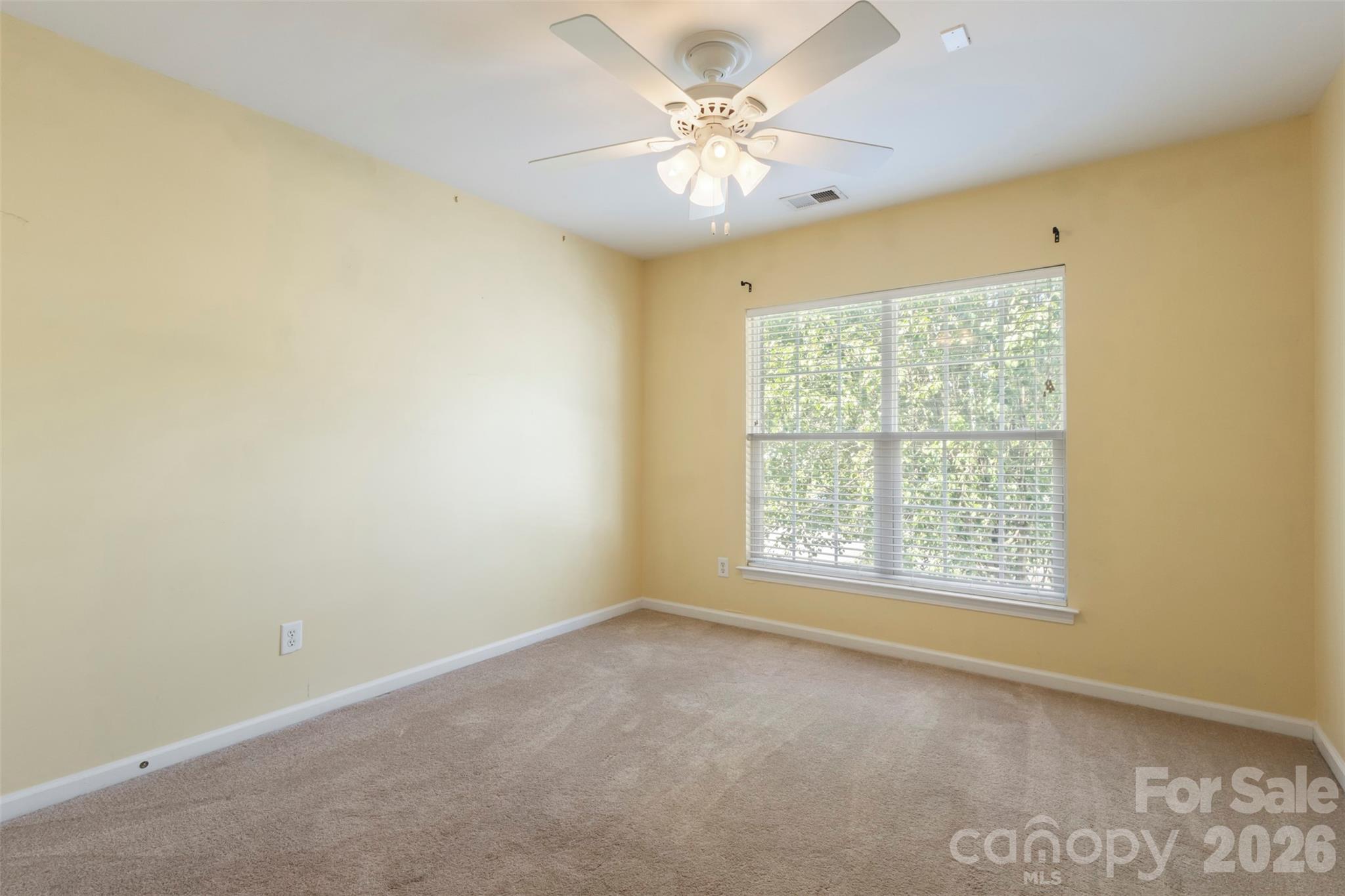 11444 Mangla Drive Property Photo 28